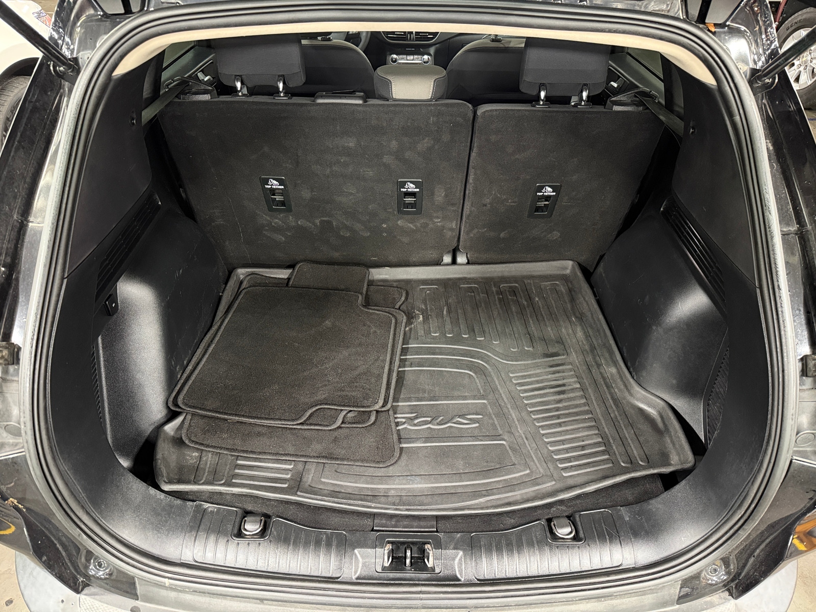 Thumbnail: 2020 Ford Escape - 7