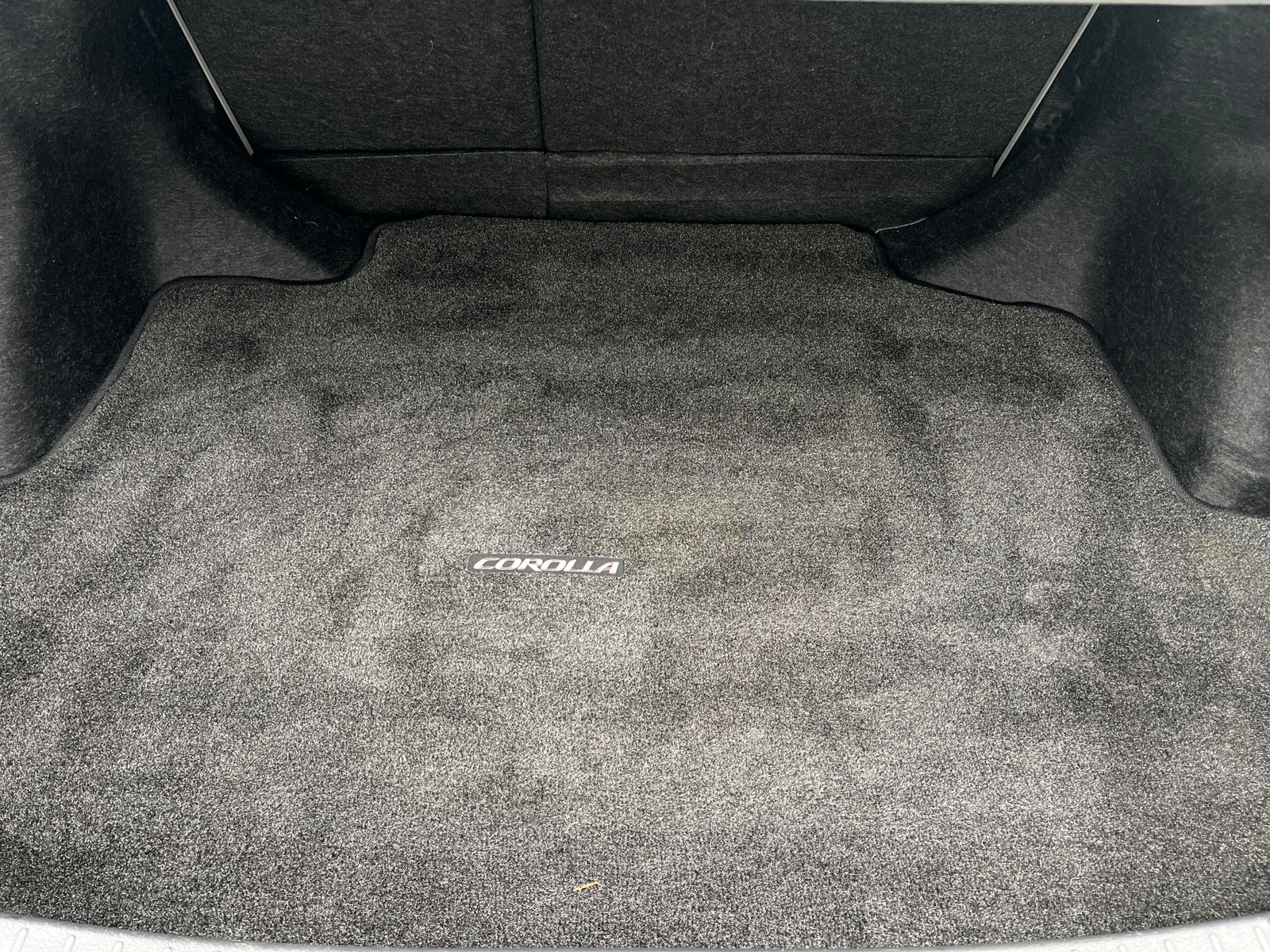 Thumbnail: 2011 Toyota Corolla - 6