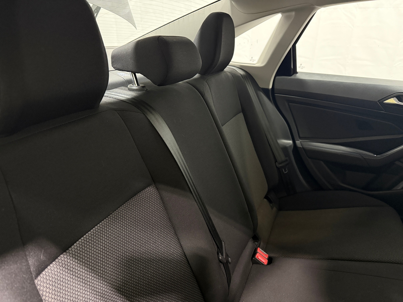 Thumbnail: 2019 Volkswagen Jetta - 6