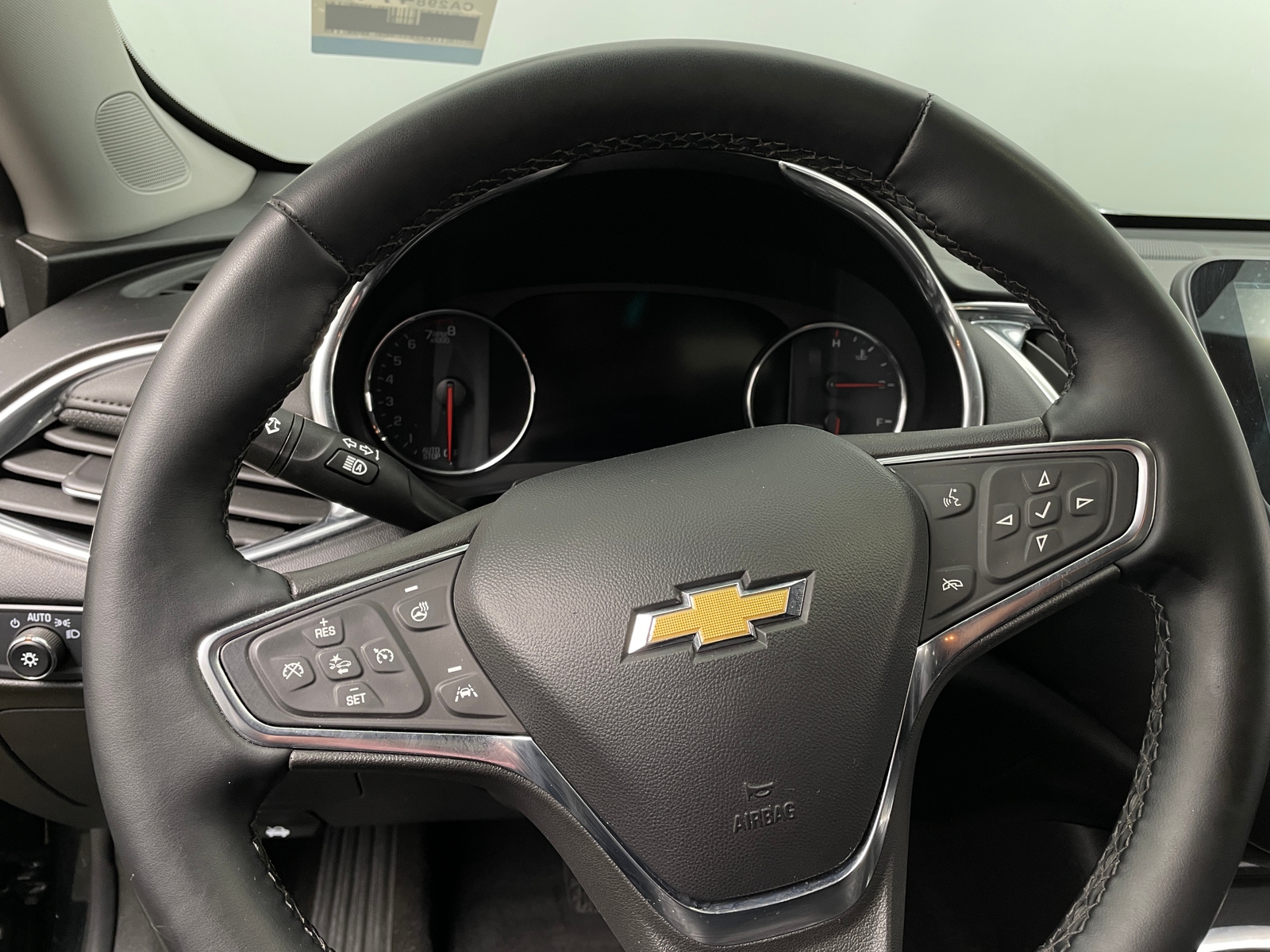 Thumbnail: 2024 Chevrolet Malibu - 4