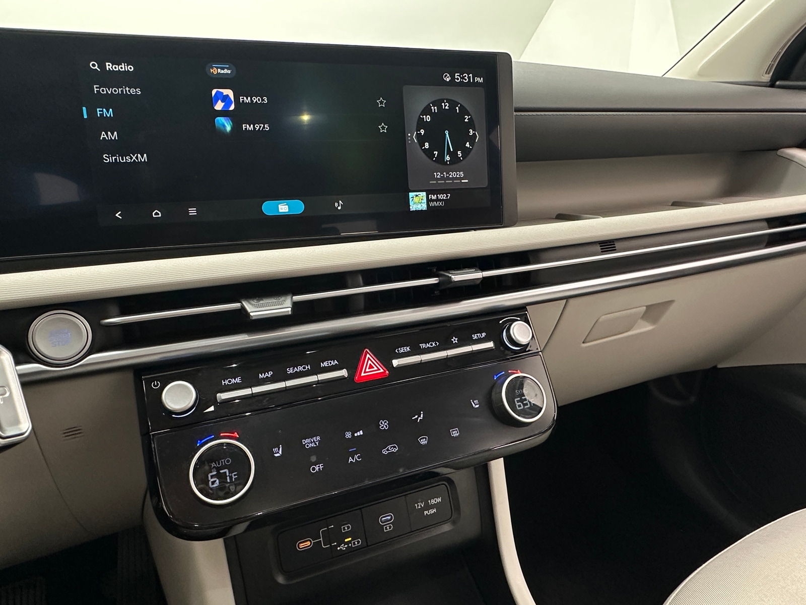 Thumbnail: 2025 Hyundai Tucson - 4