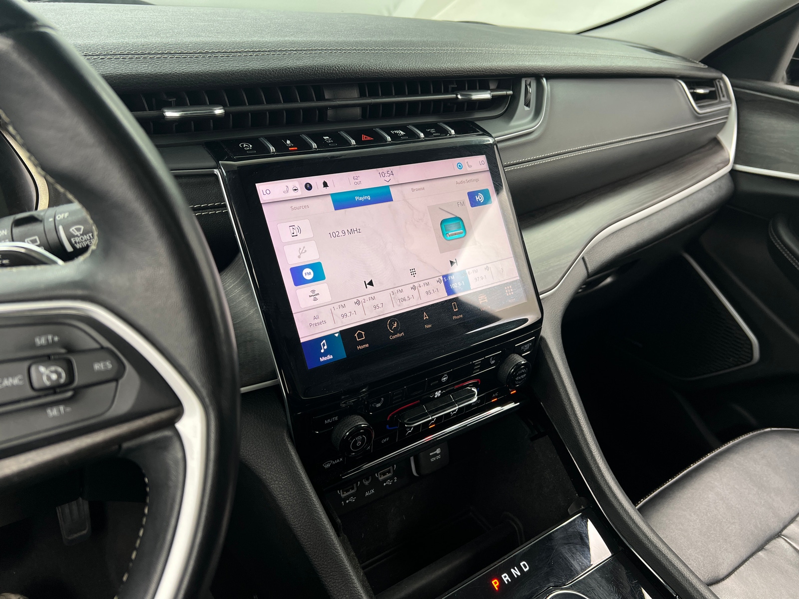 Thumbnail: 2021 Jeep Grand Cherokee L - 3