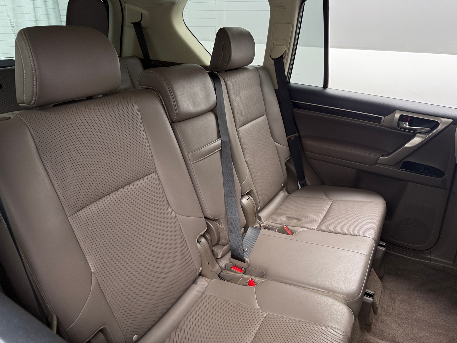 Thumbnail: 2017 Lexus GX - 5