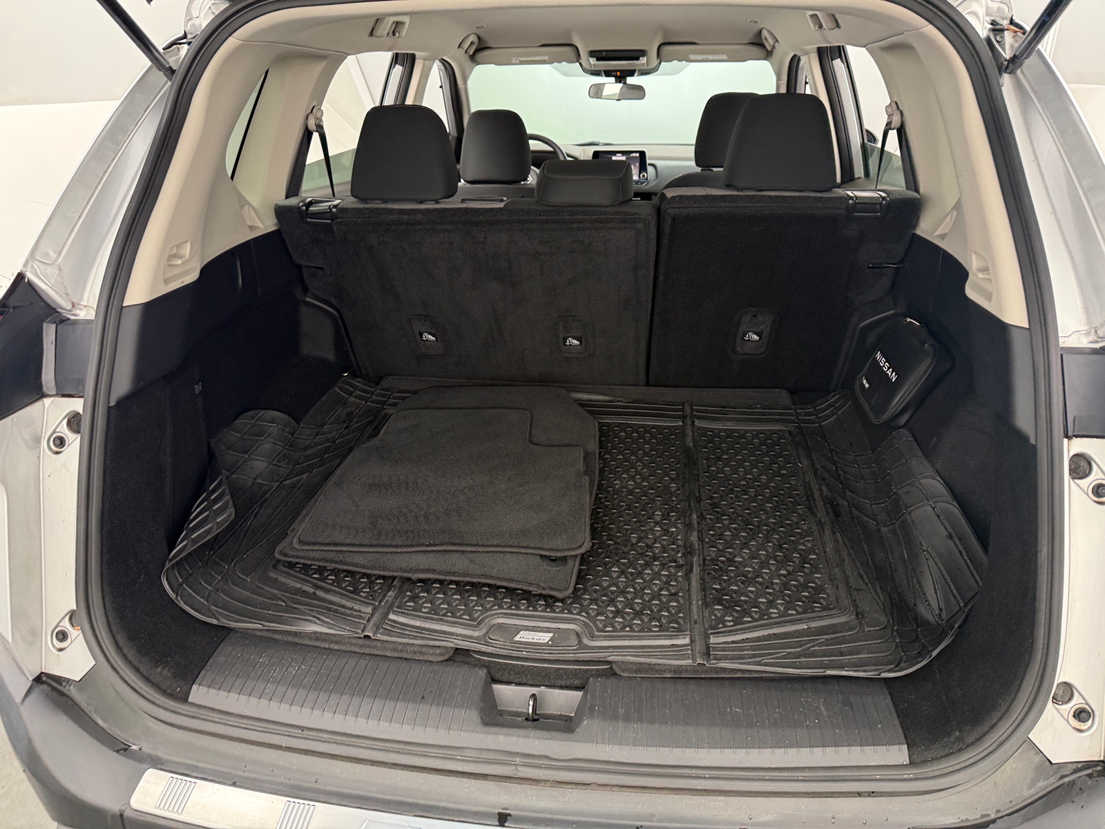 Thumbnail: 2023 Nissan Rogue - 7