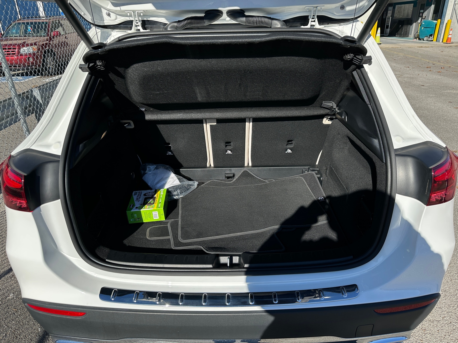 Thumbnail: 2025 Mercedes-Benz GLA - 6