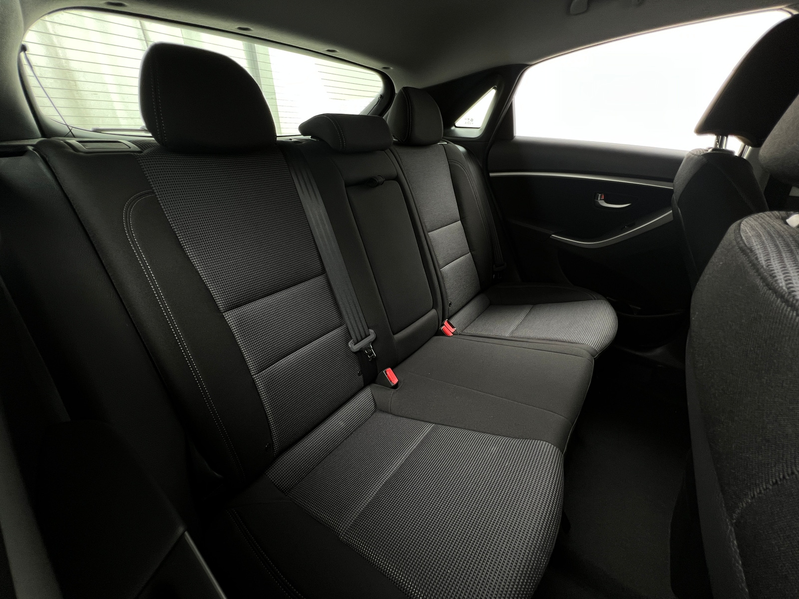 Thumbnail: 2013 Hyundai Elantra - 6