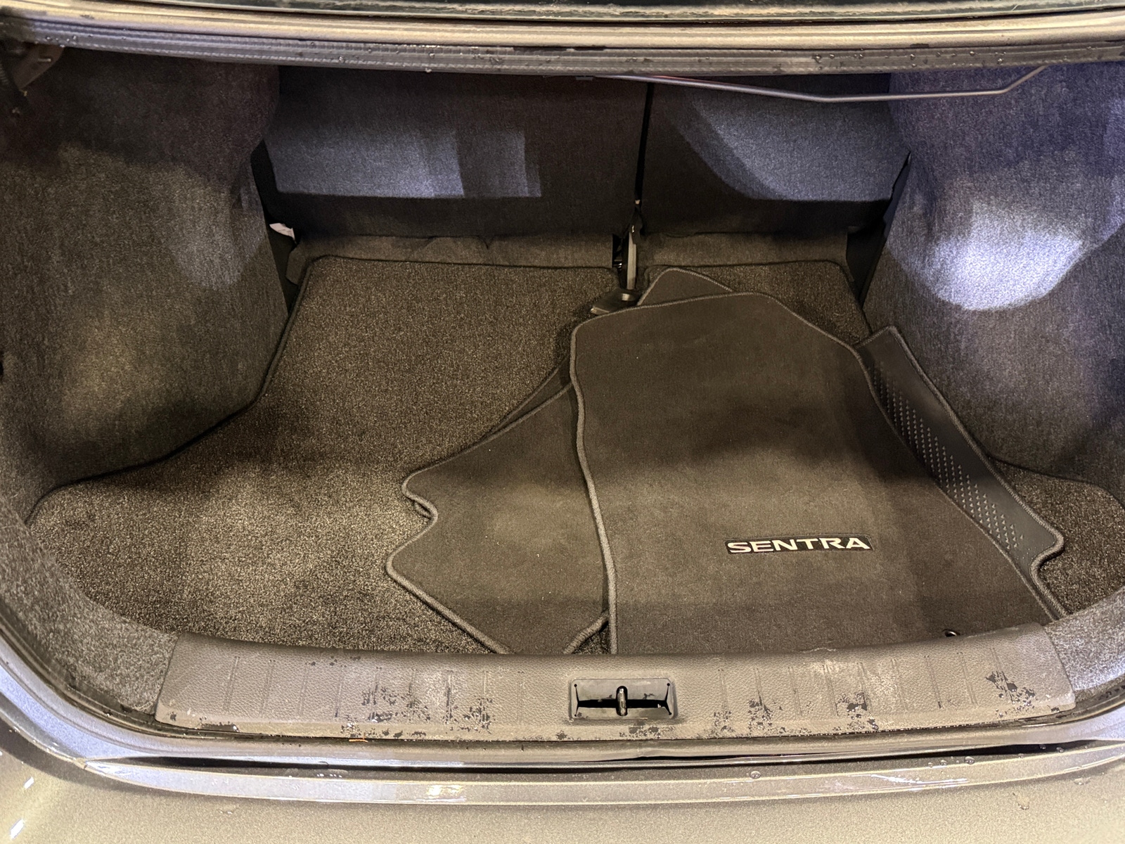 Thumbnail: 2019 Nissan Sentra - 7