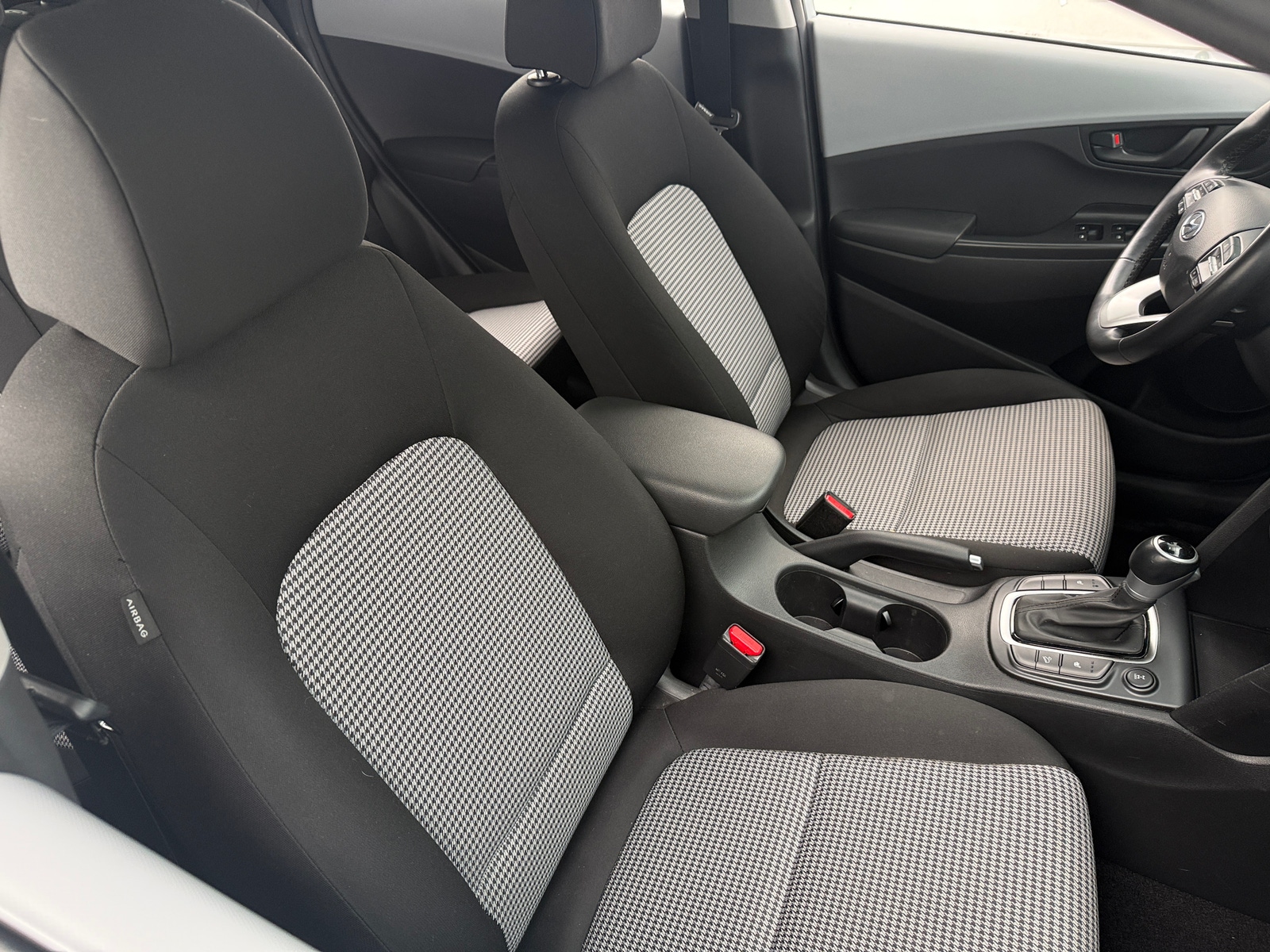 Thumbnail: 2021 Hyundai Kona - 2