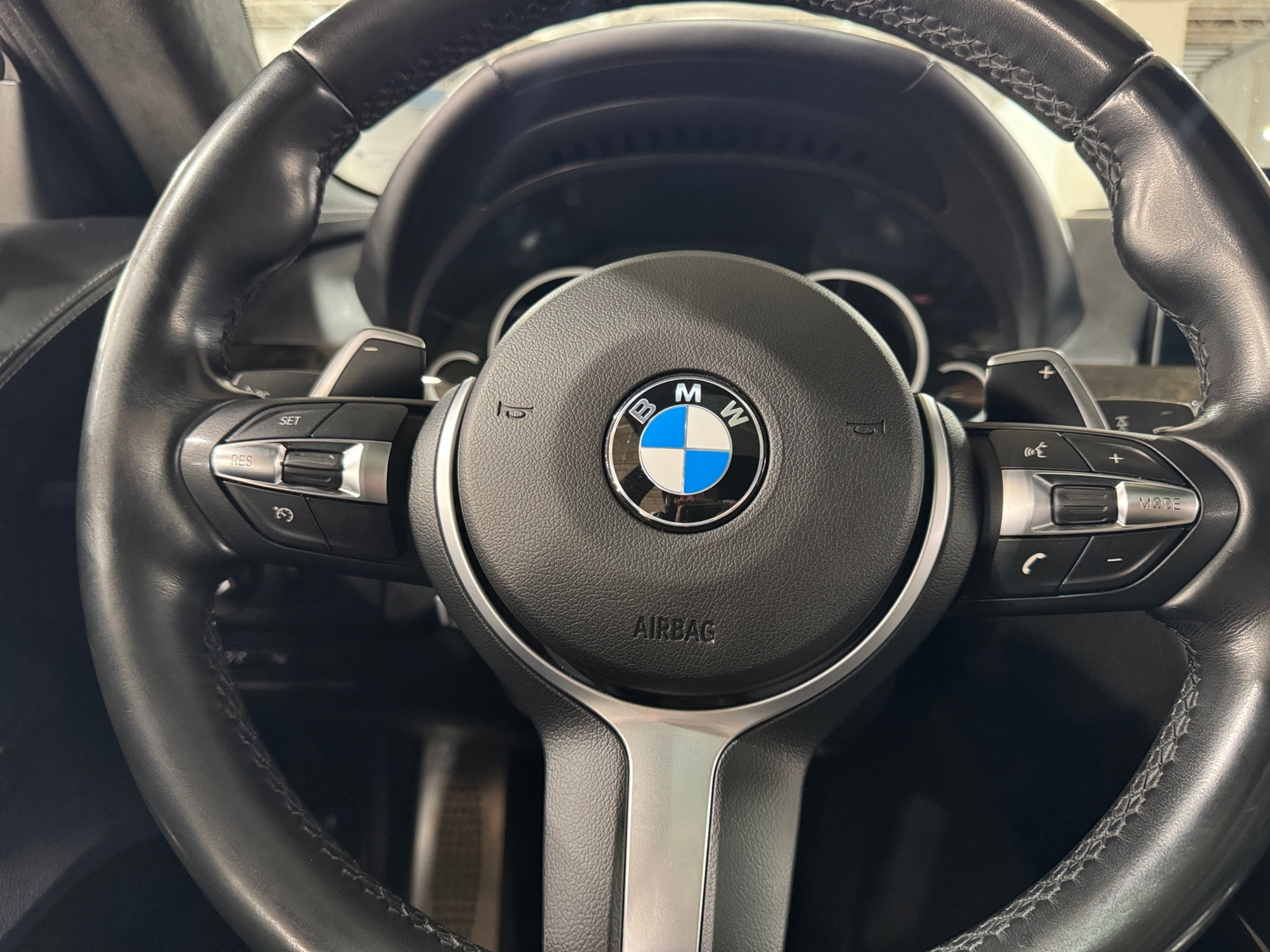 Thumbnail: 2015 BMW 6 Series - 3