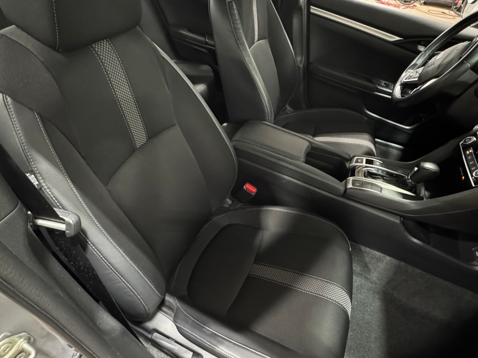 Thumbnail: 2019 Honda Civic - 2