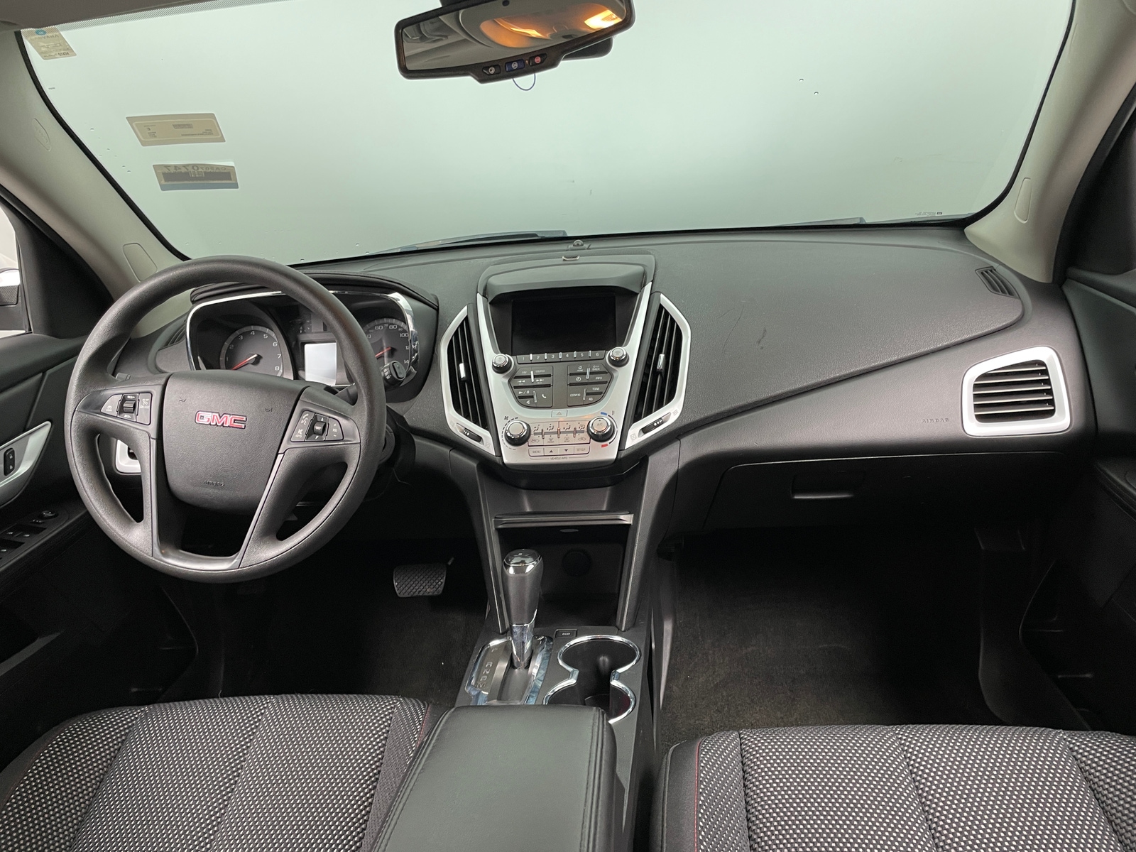 Thumbnail: 2017 GMC Terrain - 3