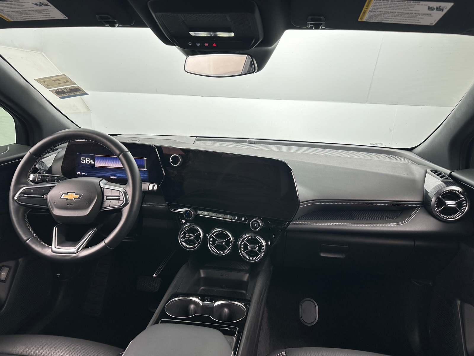 Thumbnail: 2024 Chevrolet Blazer EV - 3