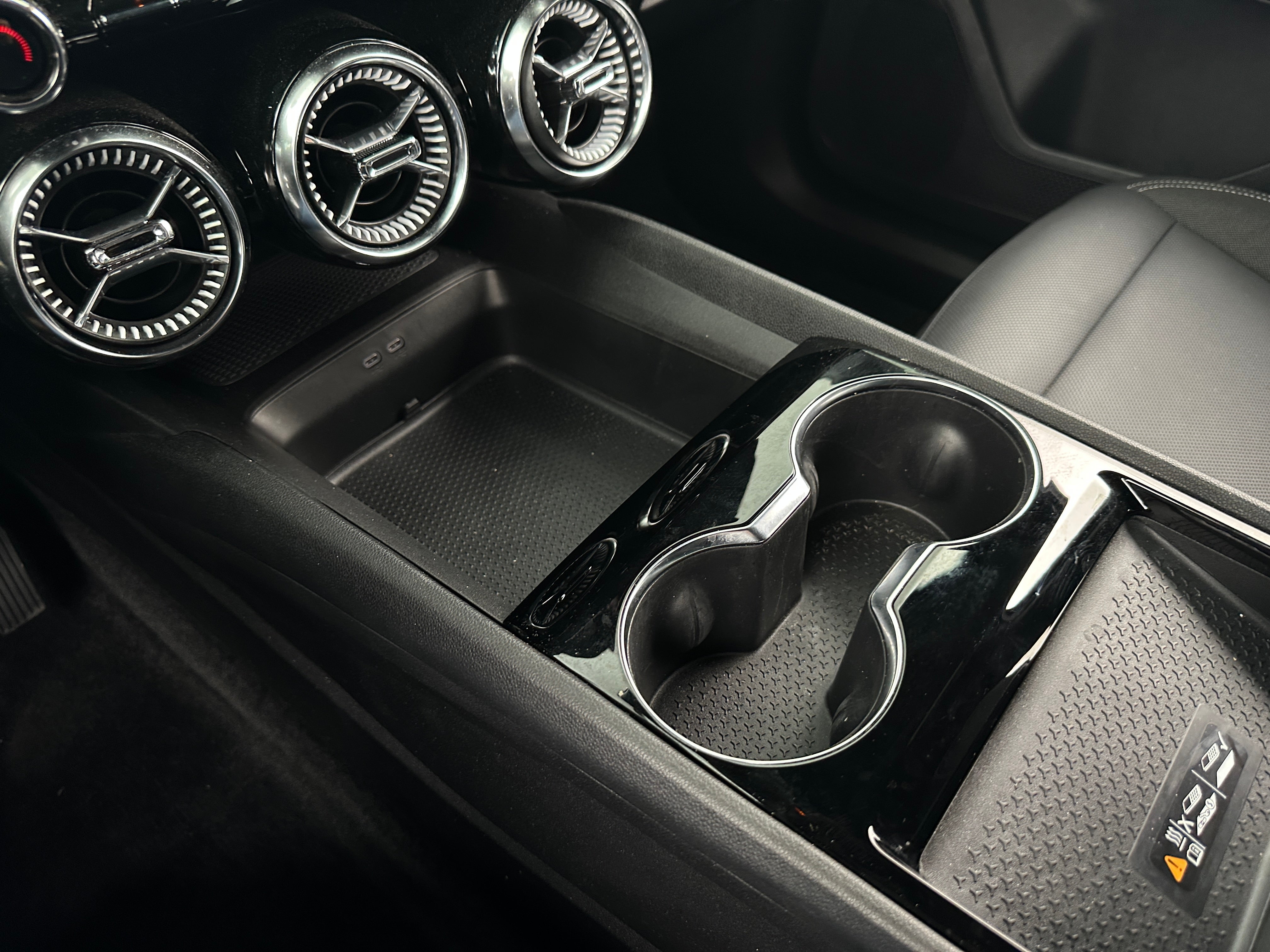 Used 2024 Chevrolet Blazer EV LT with VIN 3GNKDBRJ1RS260599 for sale in Oak Creek, WI