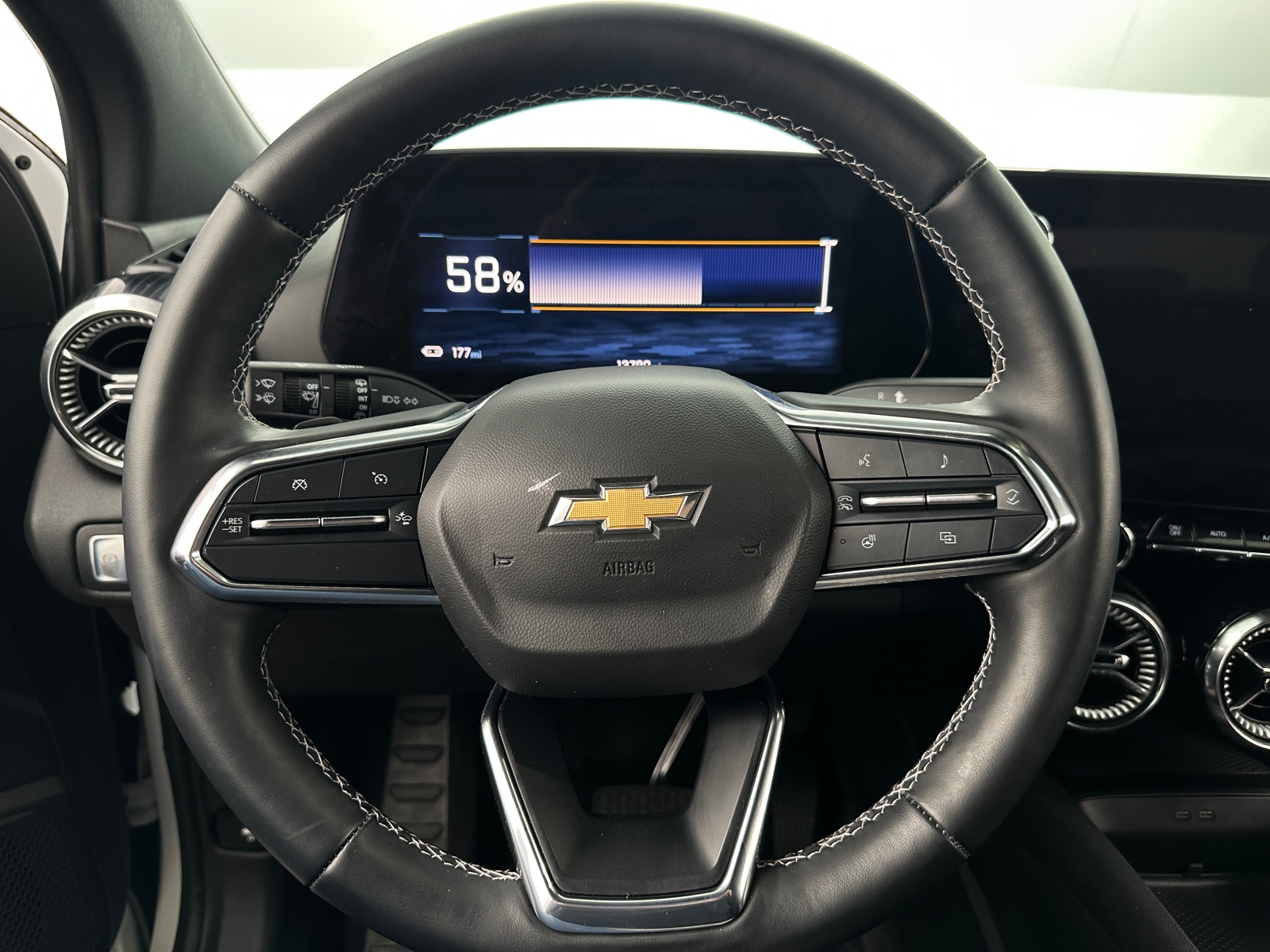 Thumbnail: 2024 Chevrolet Blazer EV - 5