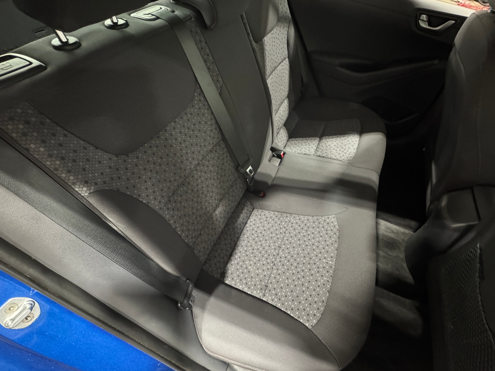 Thumbnail: 2018 Hyundai Ioniq - 6