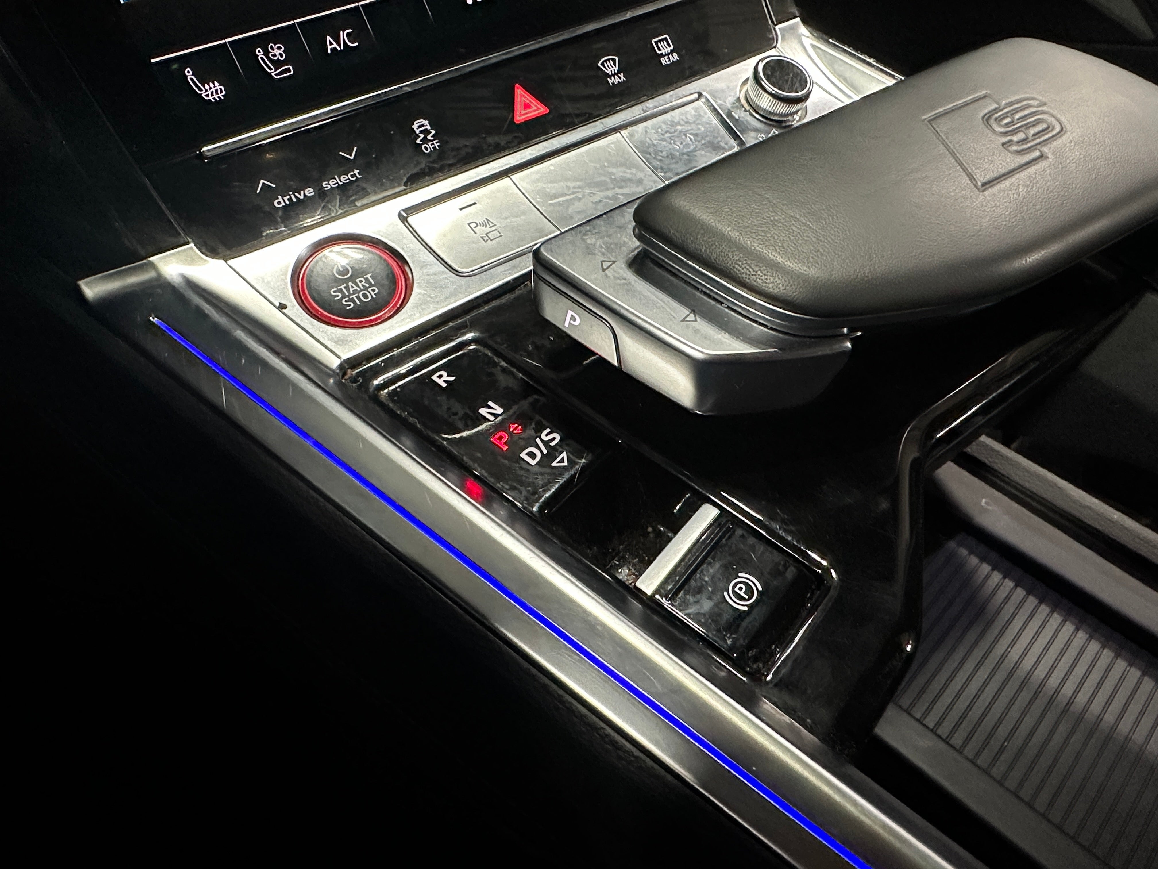 Used 2022 Audi e-tron S Sportback Prestige with VIN WA13CBGE7NB034864 for sale in Auburn, WA