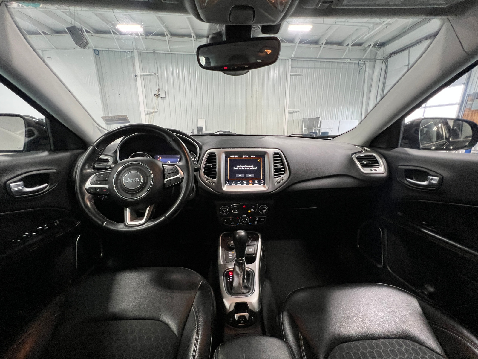 Thumbnail: 2018 Jeep Compass - 3