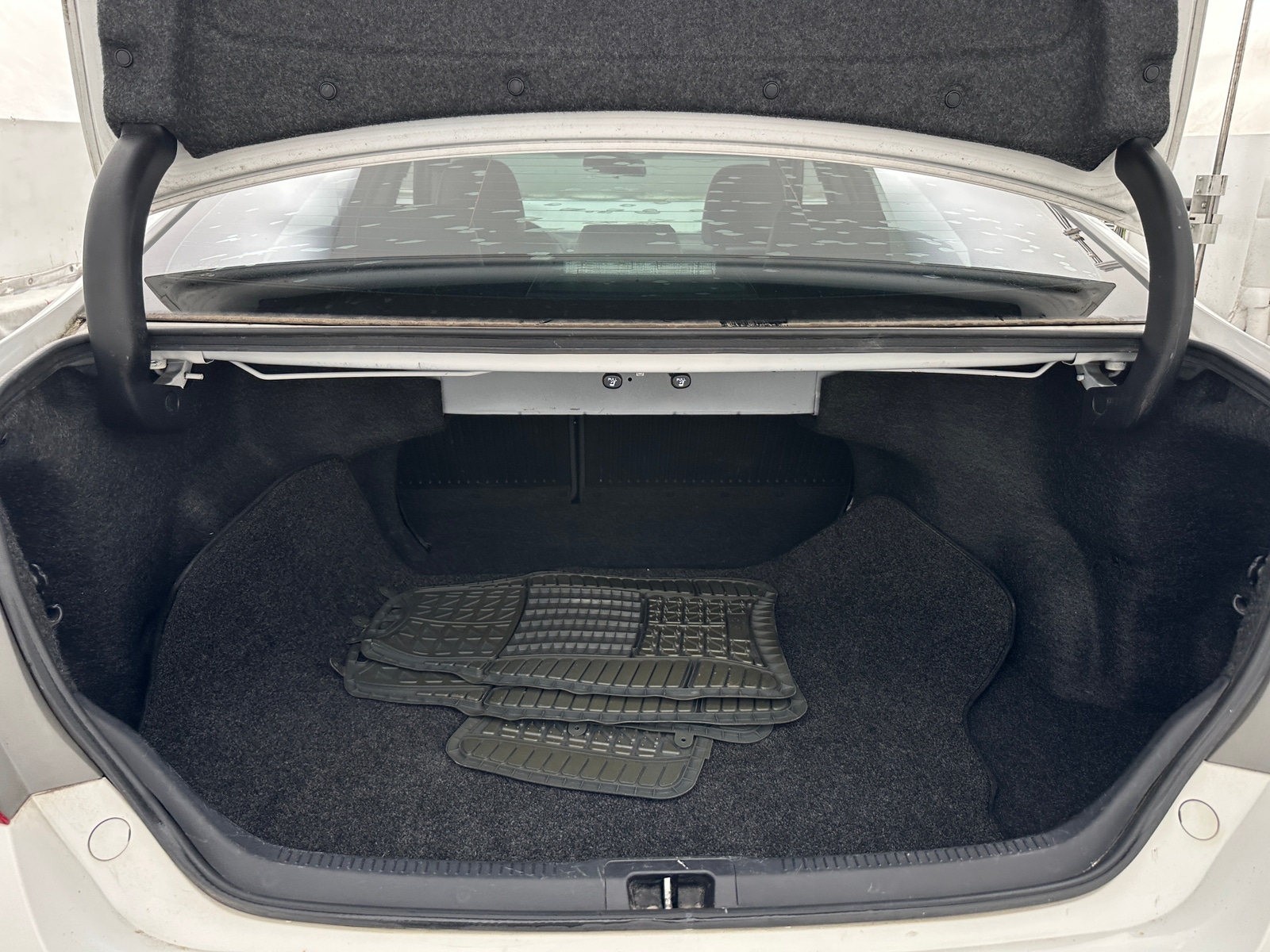 Thumbnail: 2017 Toyota Camry - 7