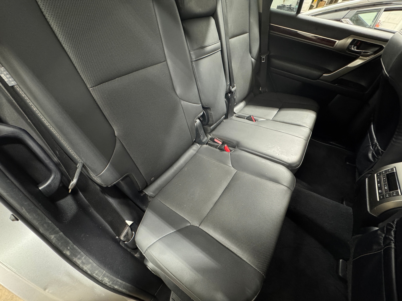 Thumbnail: 2019 Lexus GX - 5