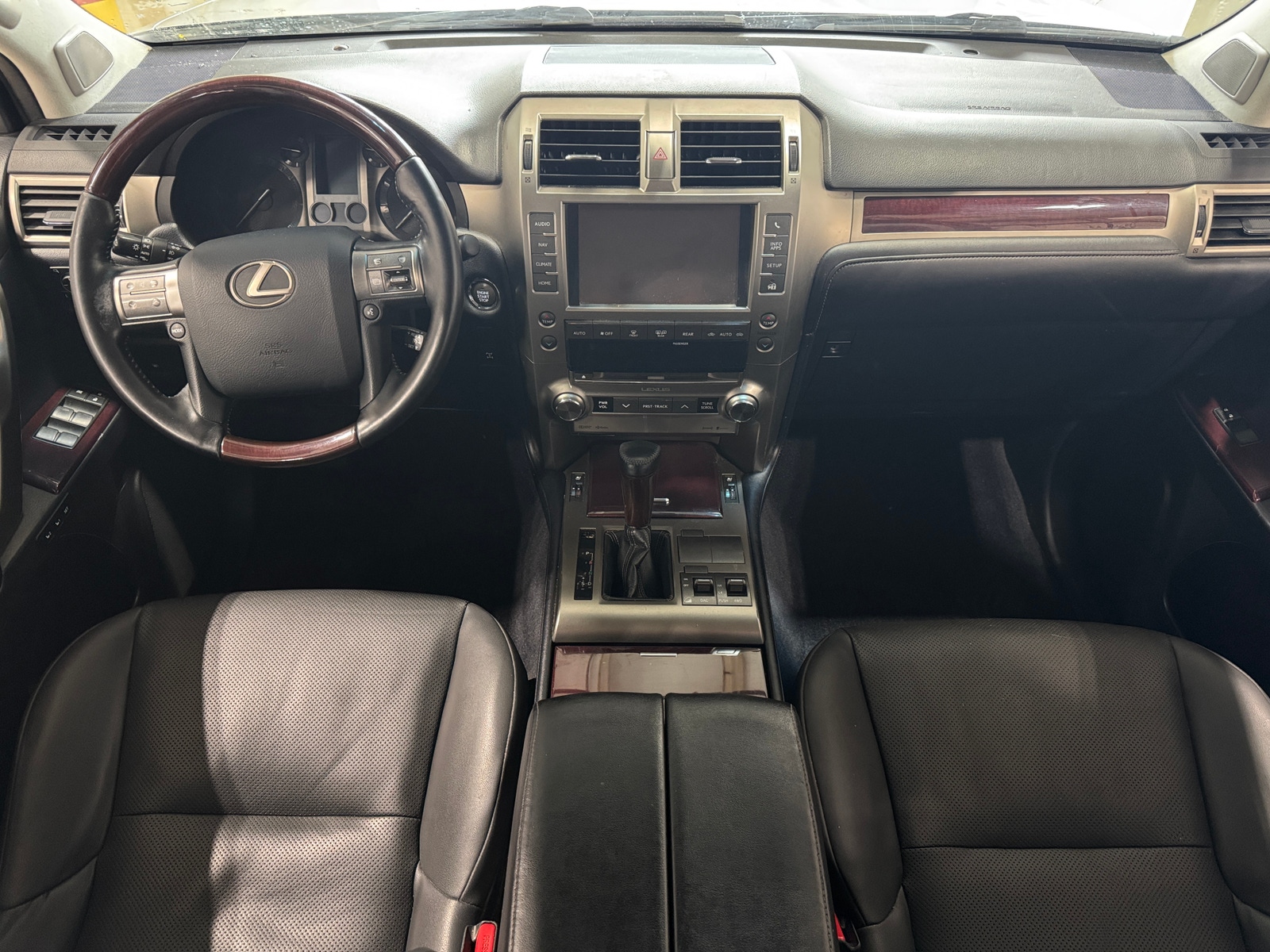 Thumbnail: 2019 Lexus GX - 2