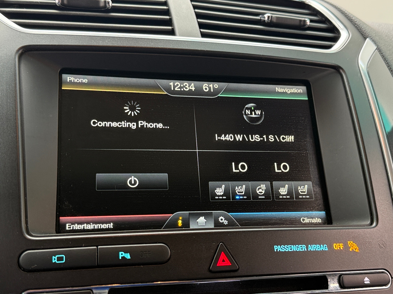 Thumbnail: 2016 Ford Explorer - 3