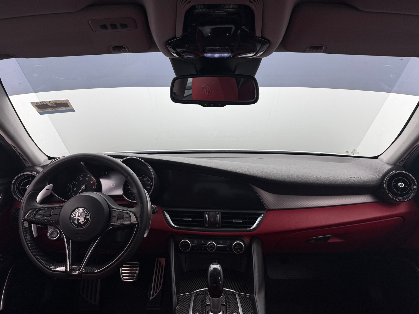 Thumbnail: 2019 Alfa Romeo Giulia - 2