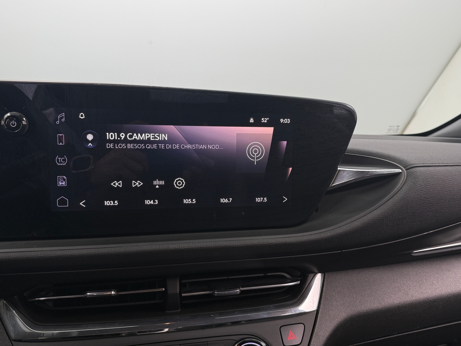 Thumbnail: 2025 Buick Envista - 4