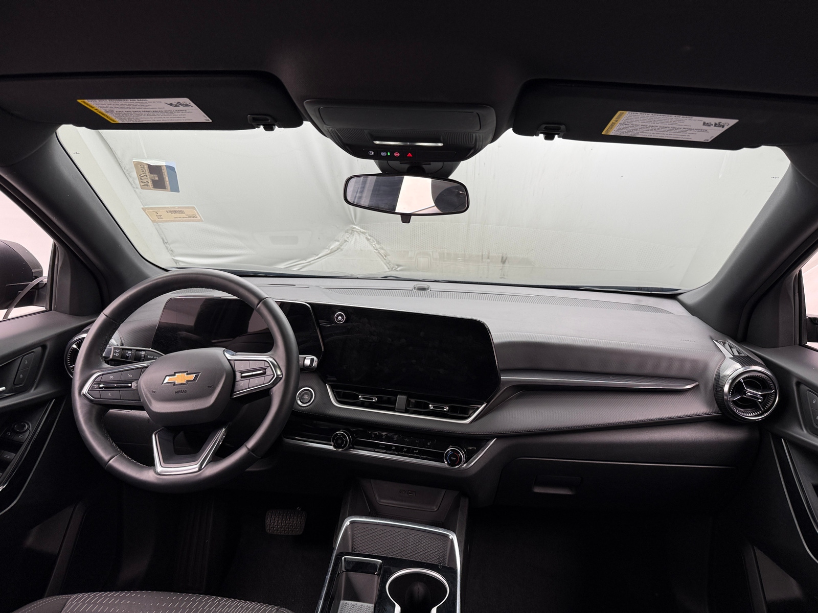 Thumbnail: 2025 Chevrolet Equinox - 3