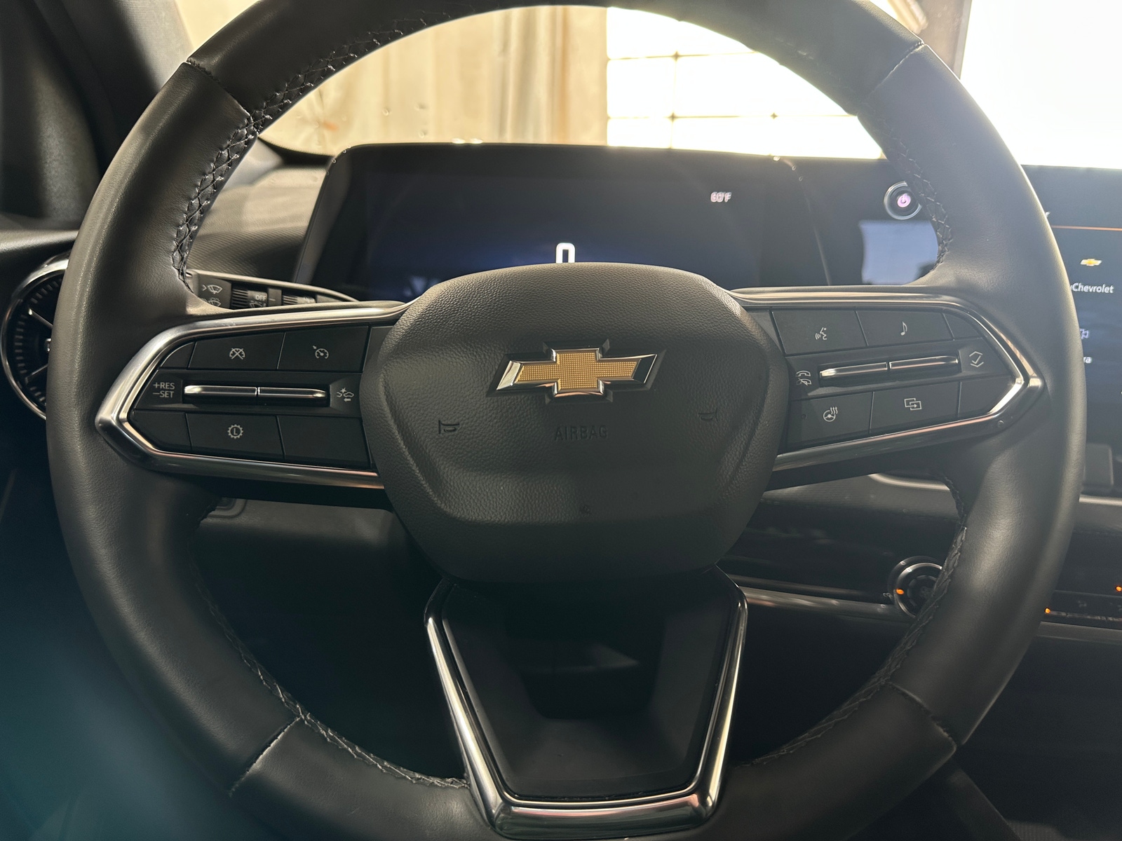 Thumbnail: 2025 Chevrolet Equinox - 5