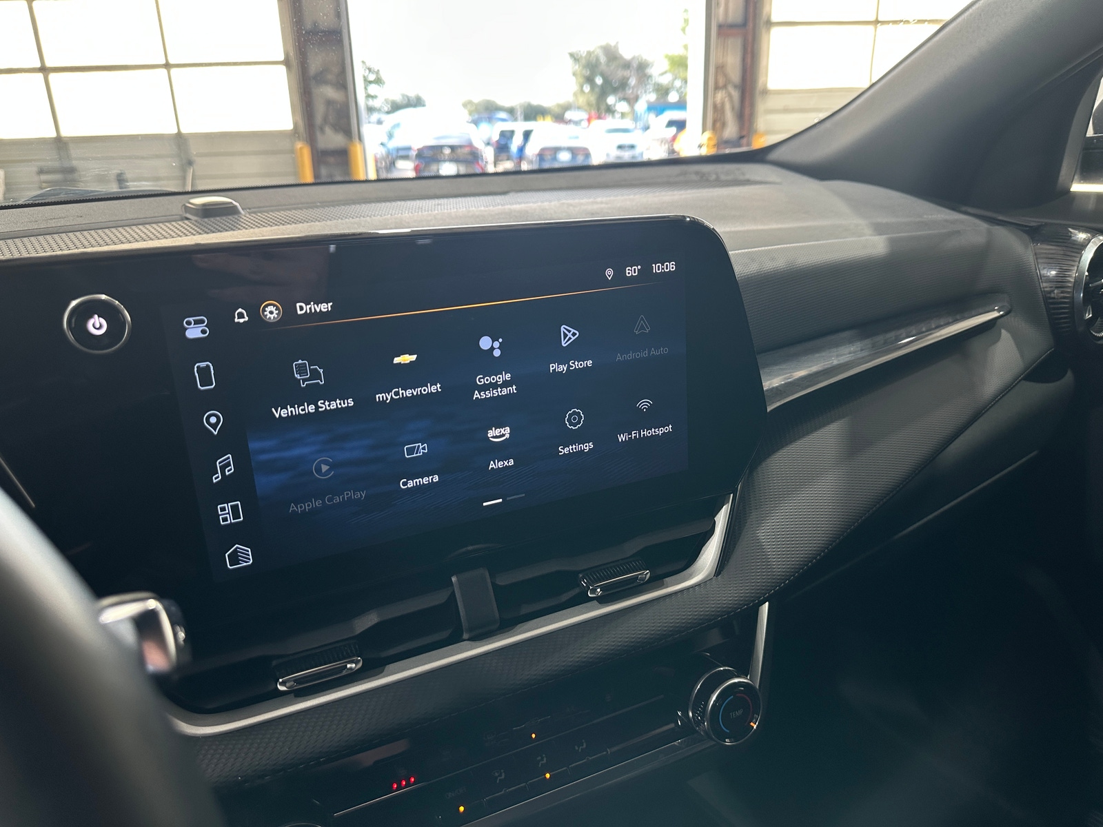 Thumbnail: 2025 Chevrolet Equinox - 4