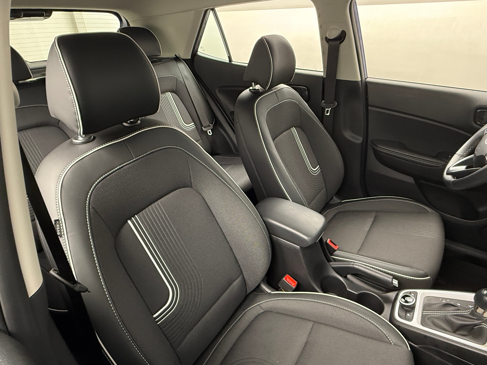 Thumbnail: 2024 Hyundai Venue - 2