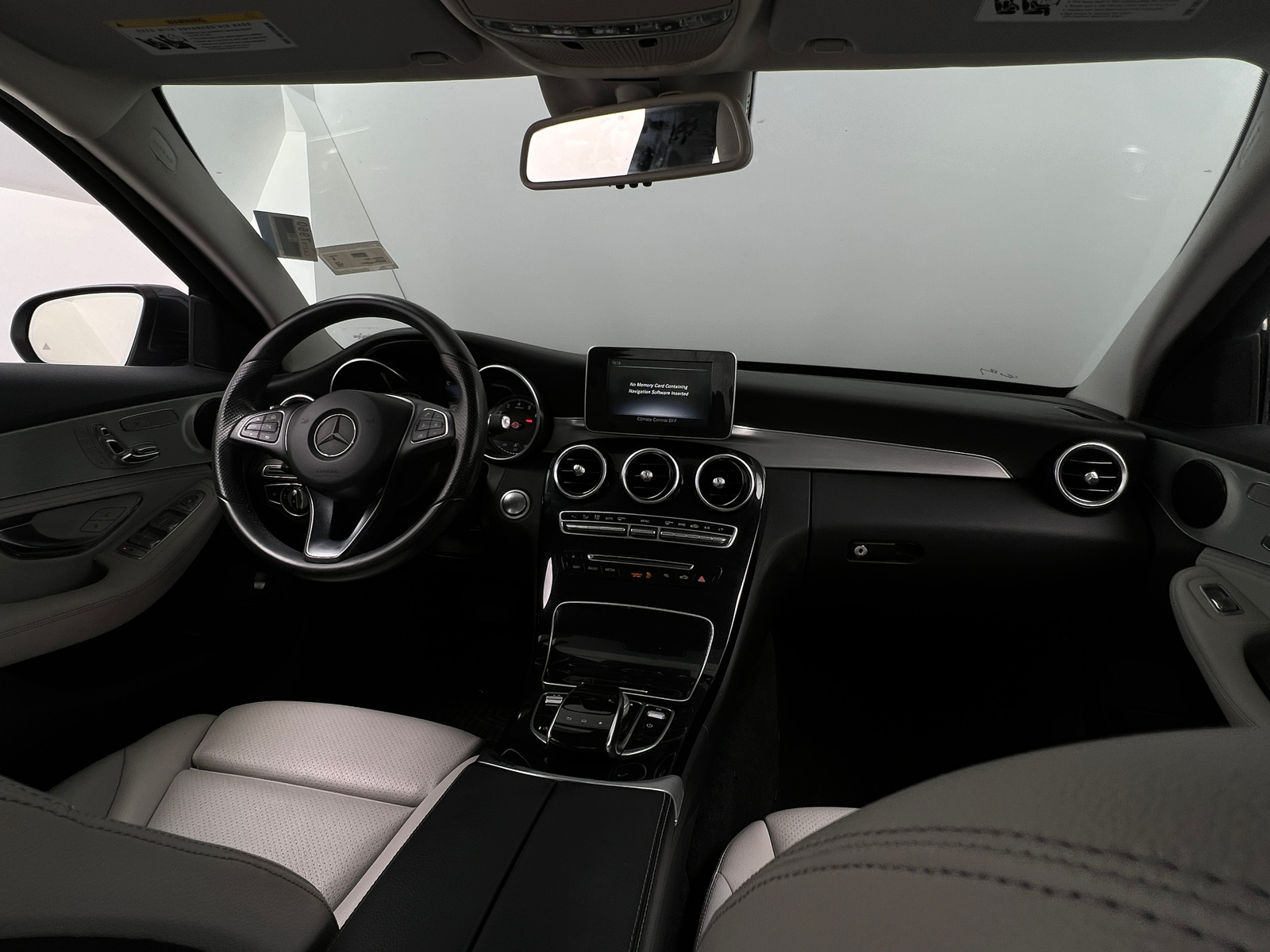 Thumbnail: 2016 Mercedes-Benz C-Class - 2