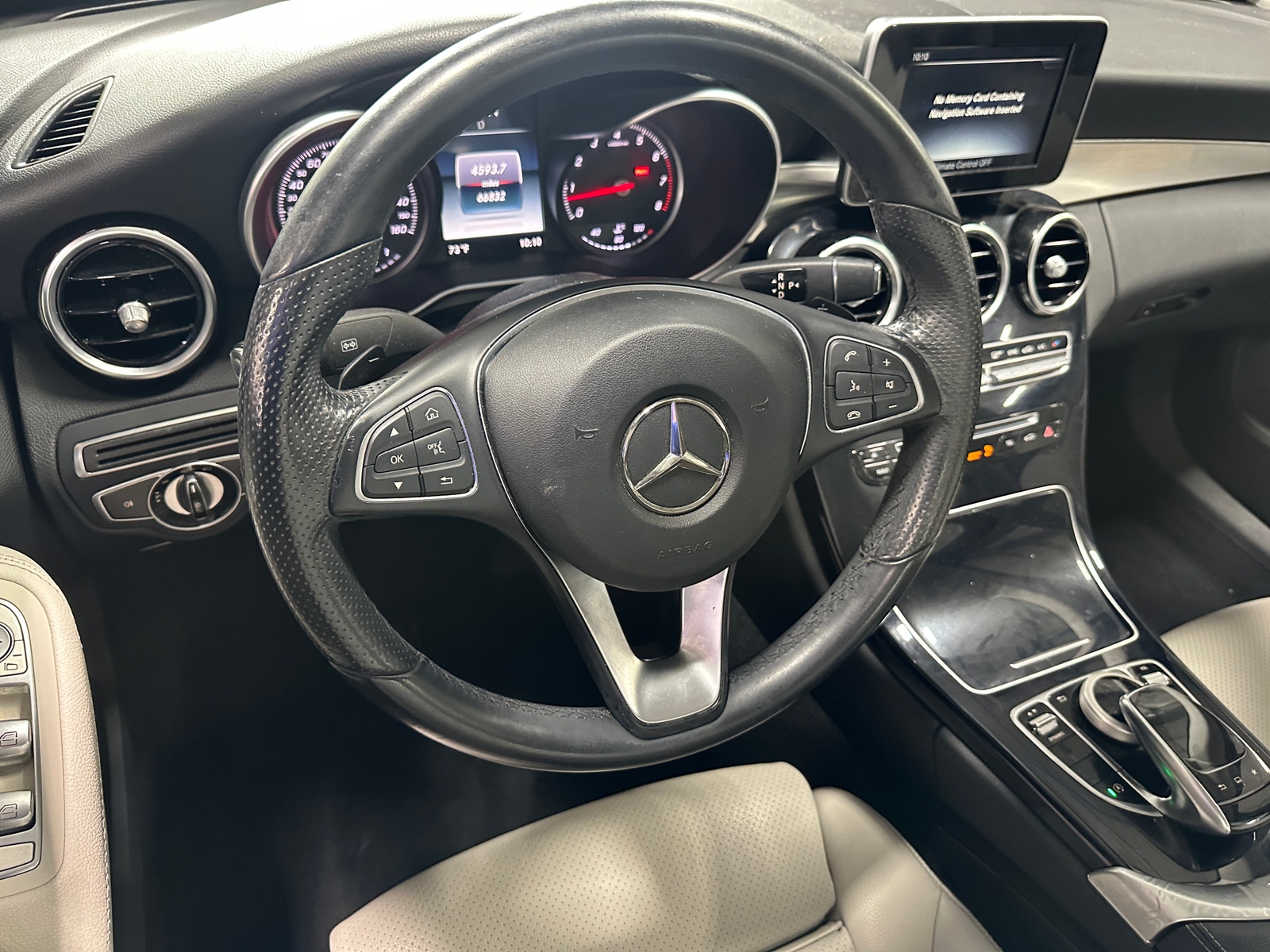 Thumbnail: 2016 Mercedes-Benz C-Class - 4