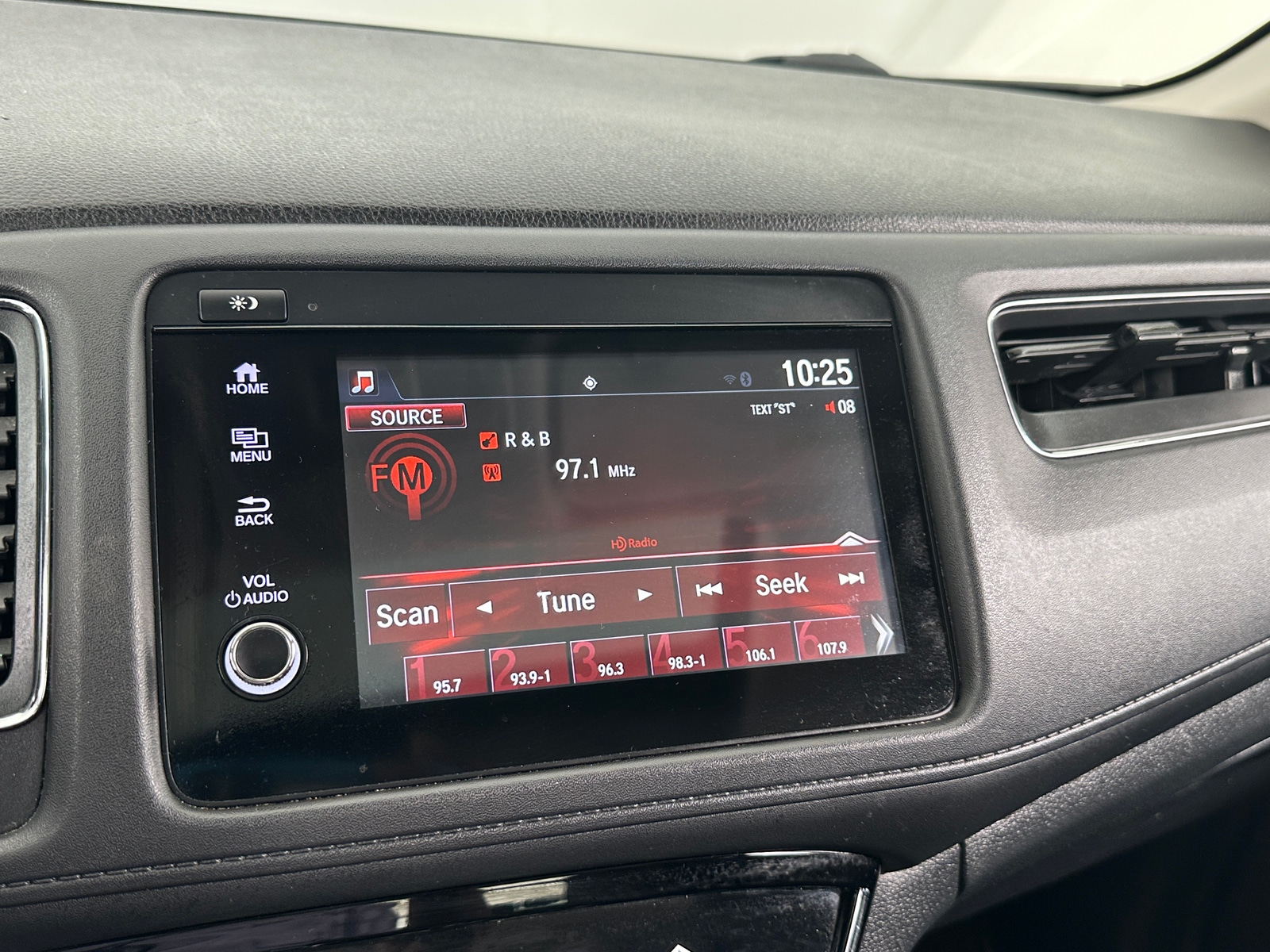 Thumbnail: 2022 Honda HR-V - 4