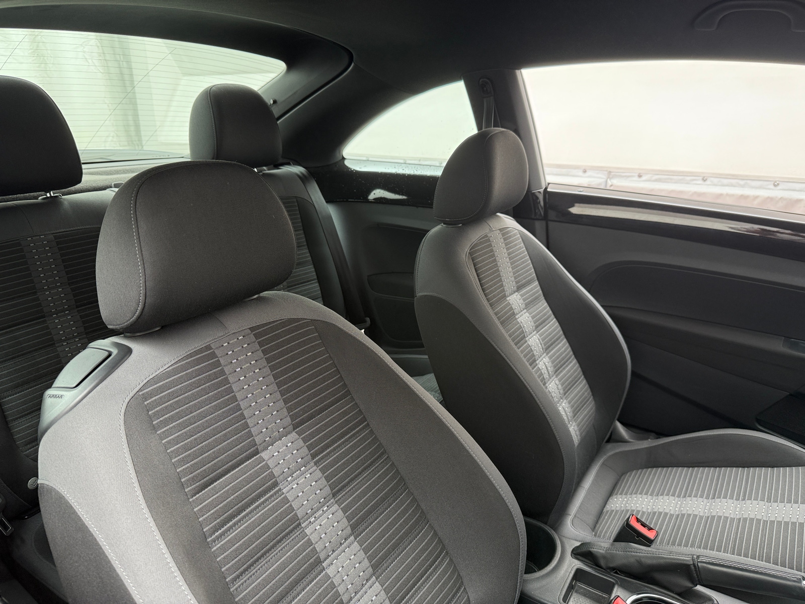 Thumbnail: 2012 Volkswagen Beetle - 2