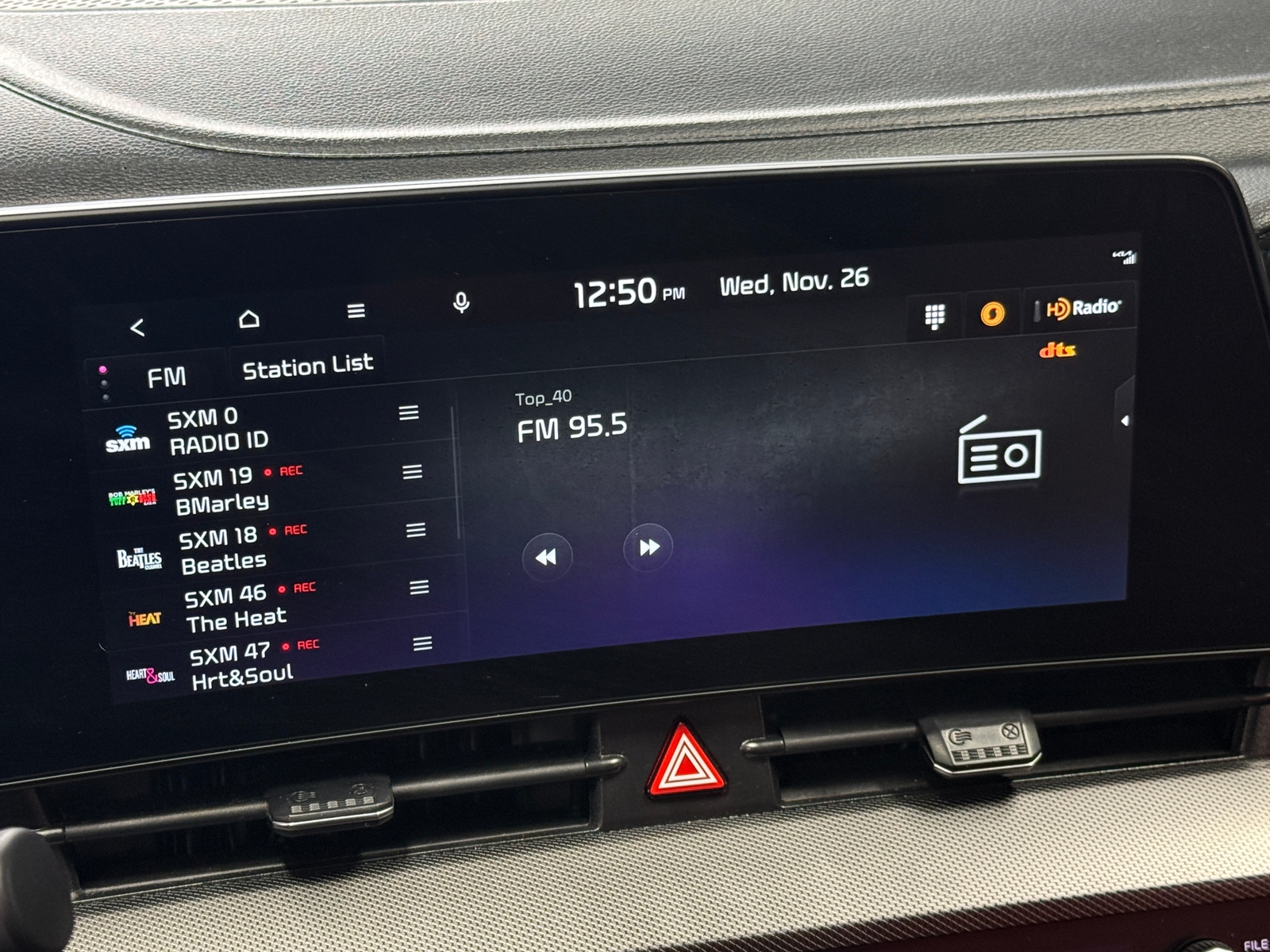 Thumbnail: 2023 Kia Sportage - 3