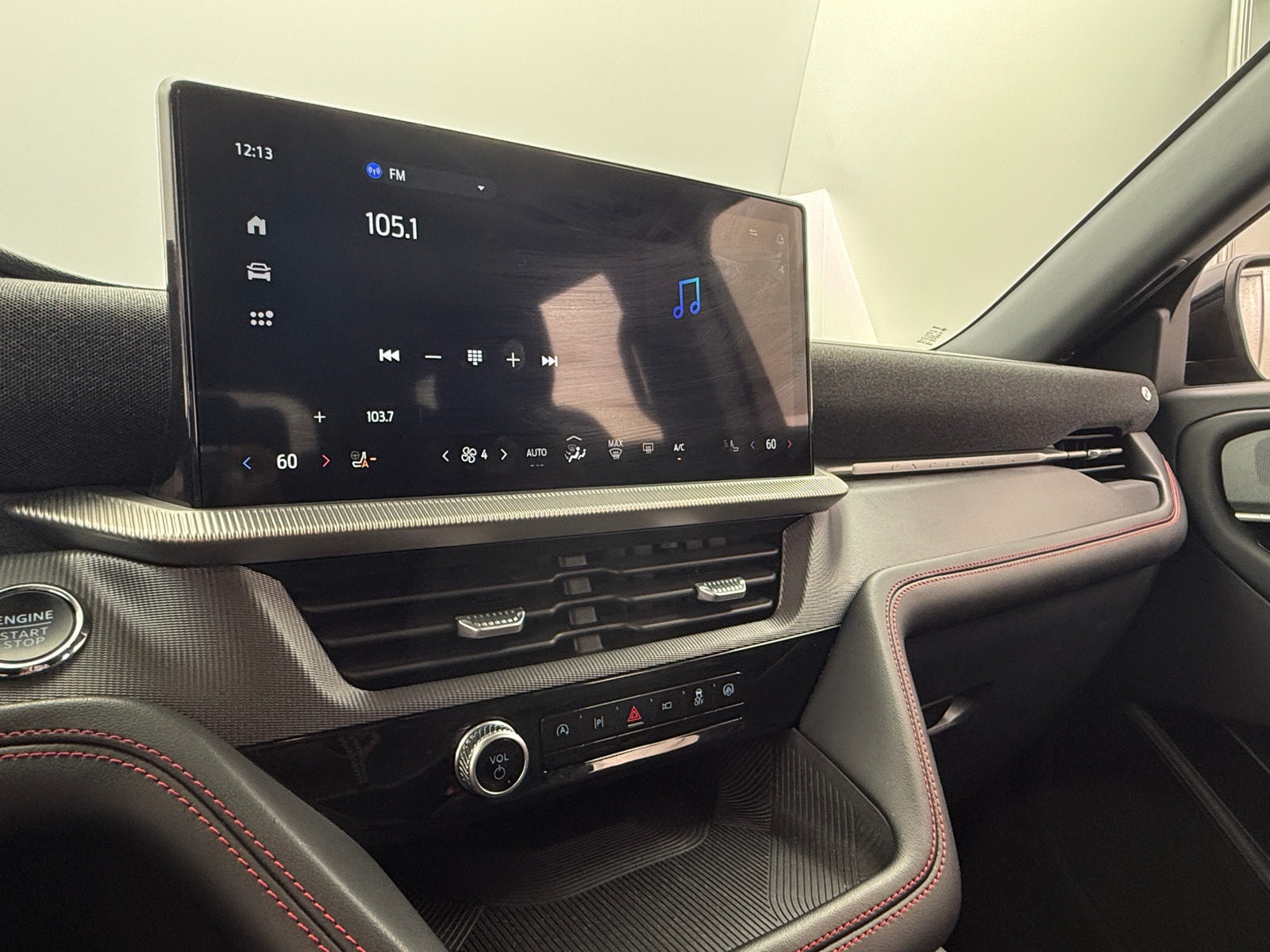 Thumbnail: 2025 Ford Explorer - 4