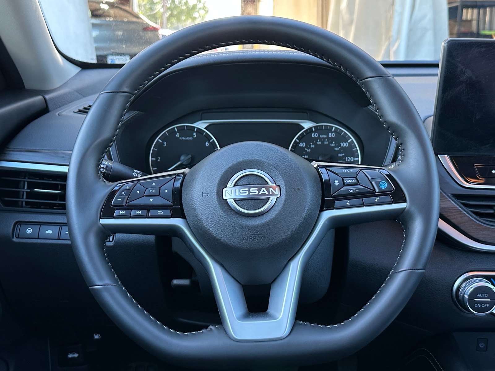 Thumbnail: 2025 Nissan Altima - 5