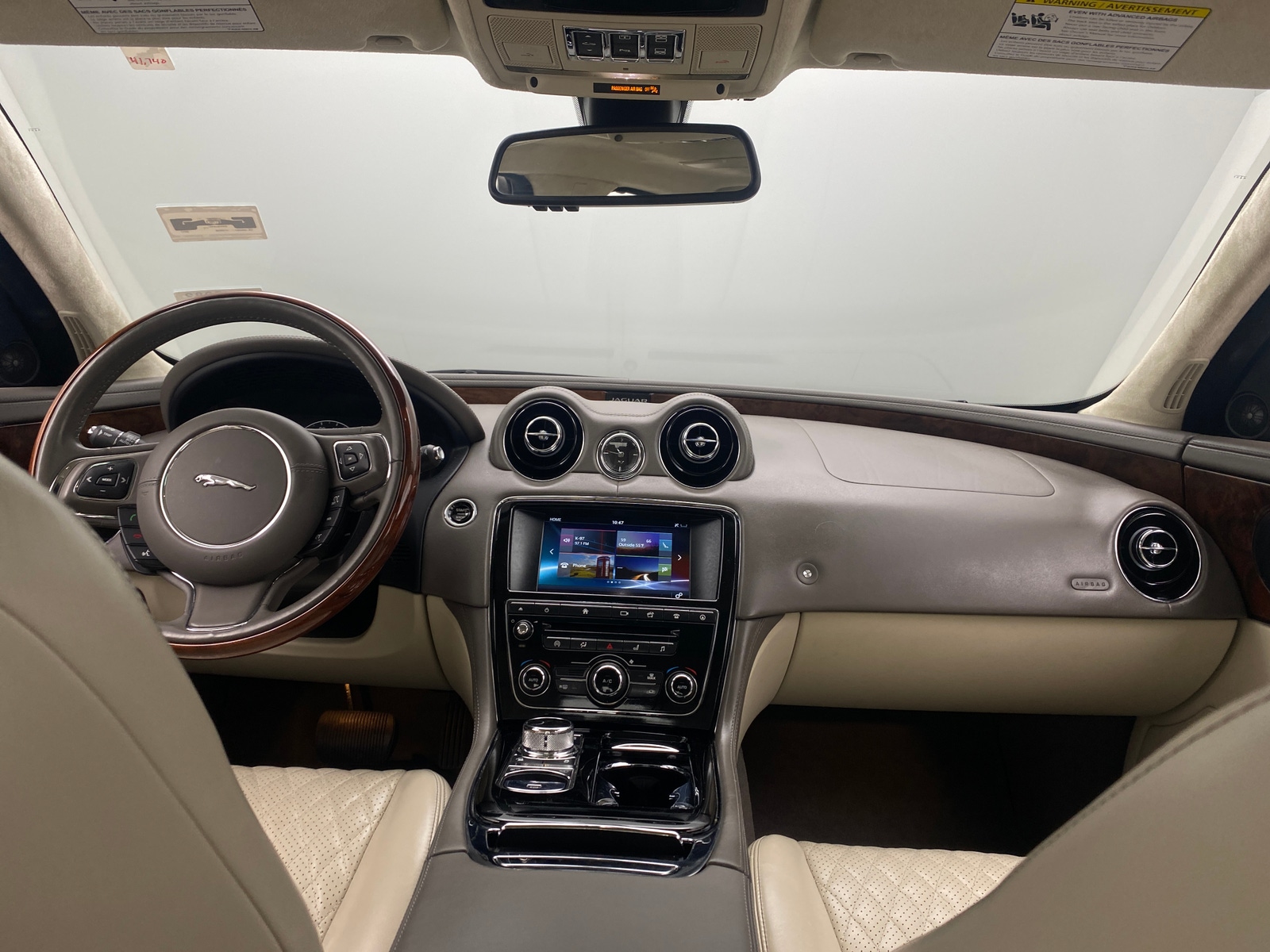 Thumbnail: 2017 Jaguar XJ - 2