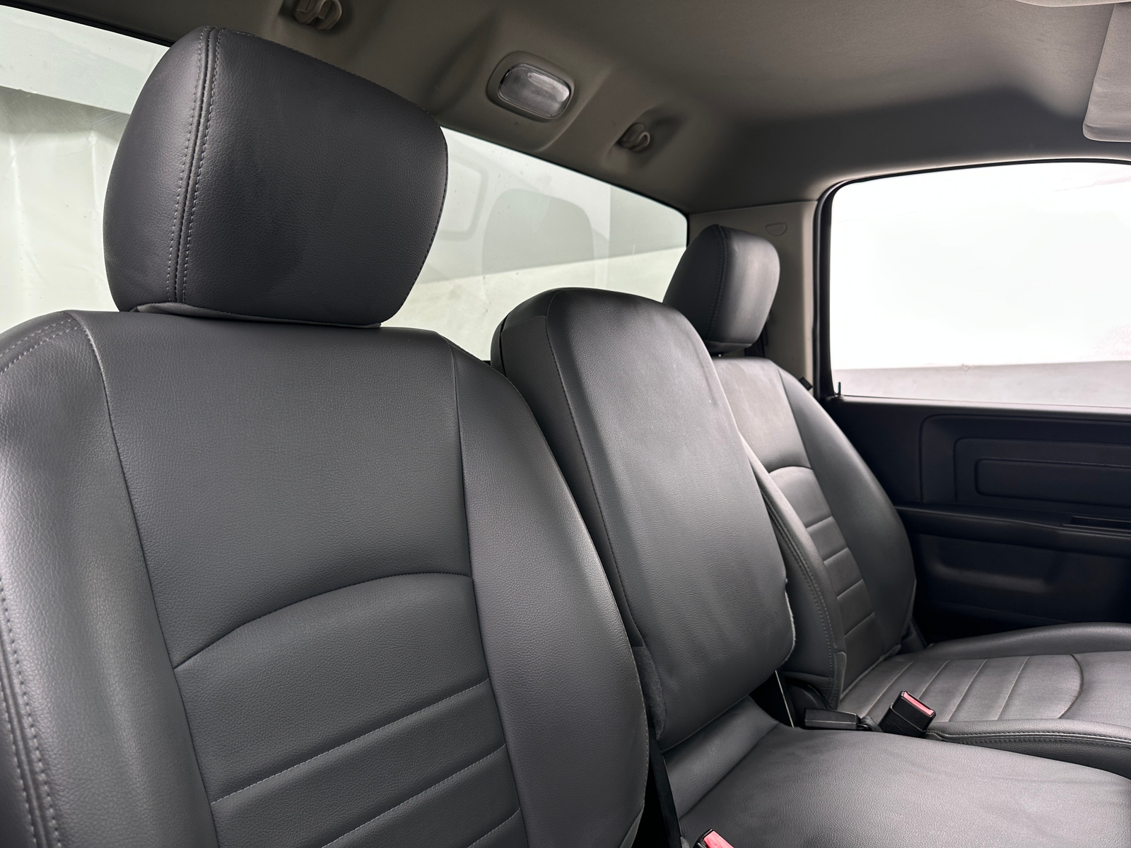 Thumbnail: 2019 RAM 1500 Classic - 2