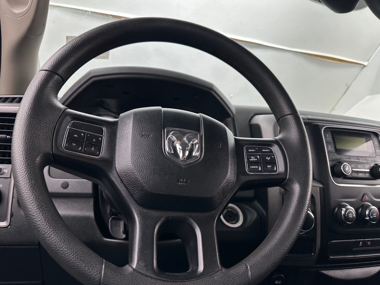 Thumbnail: 2019 RAM 1500 Classic - 5