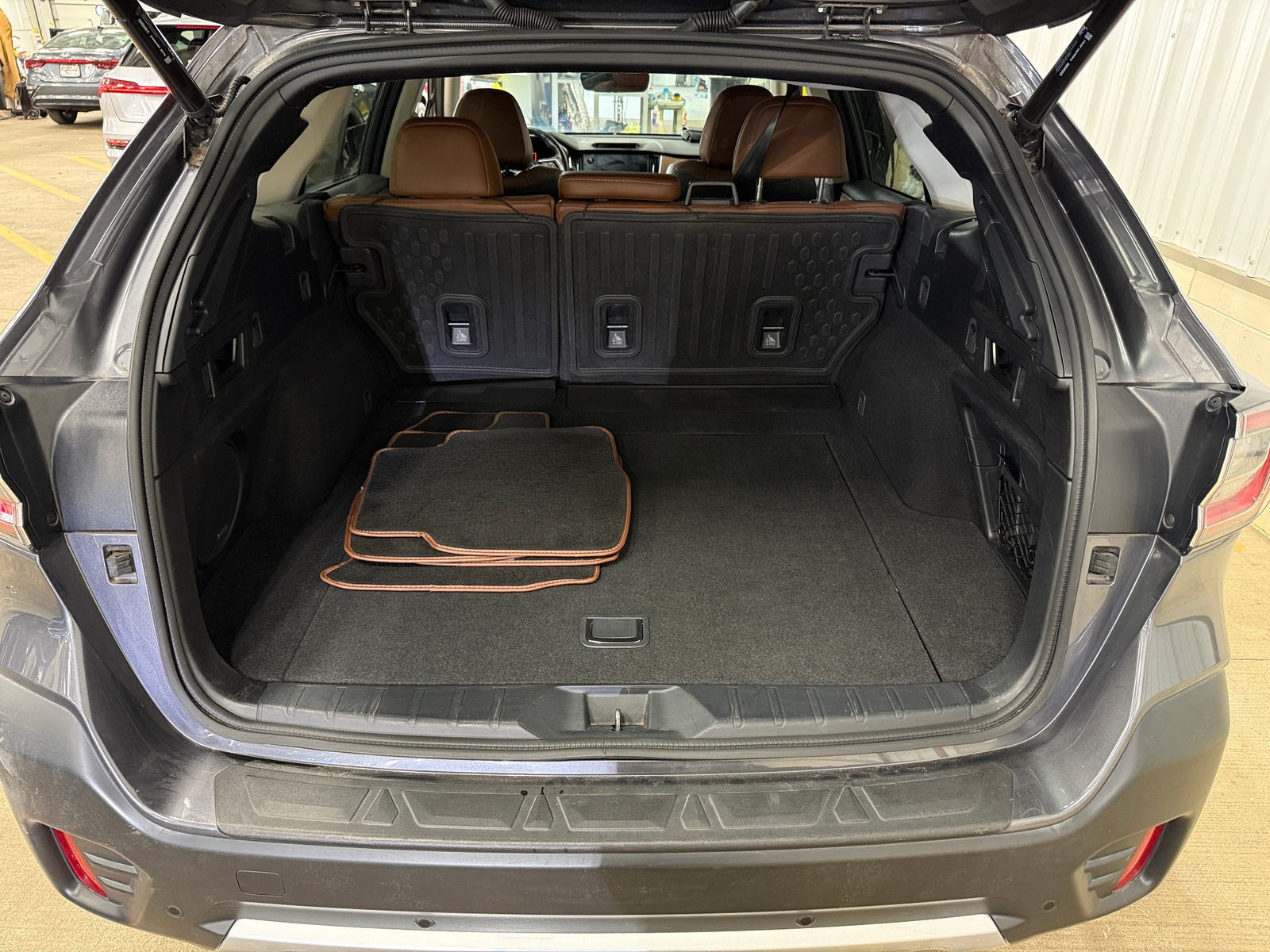 Thumbnail: 2022 Subaru Outback - 6