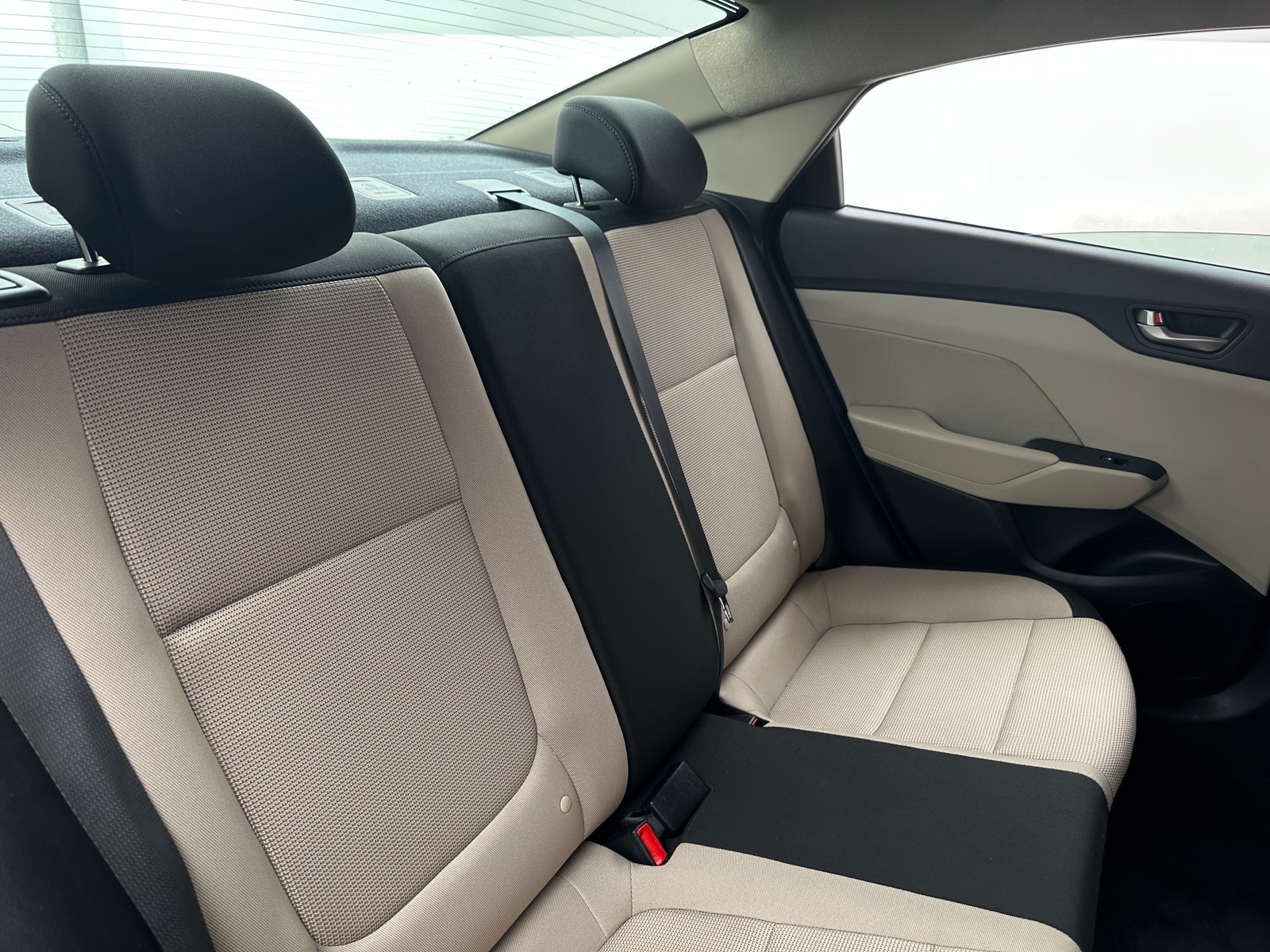 Thumbnail: 2022 Hyundai Accent - 6