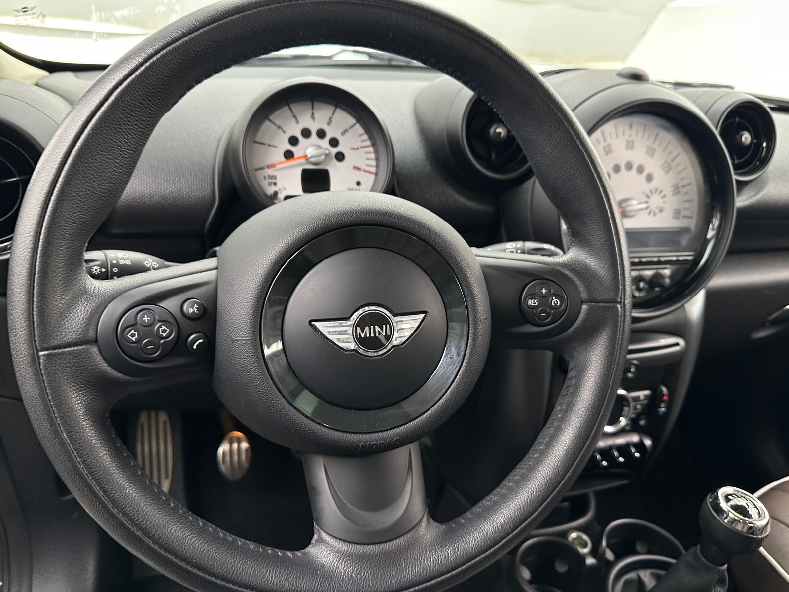 Thumbnail: 2013 MINI Cooper Countryman - 4