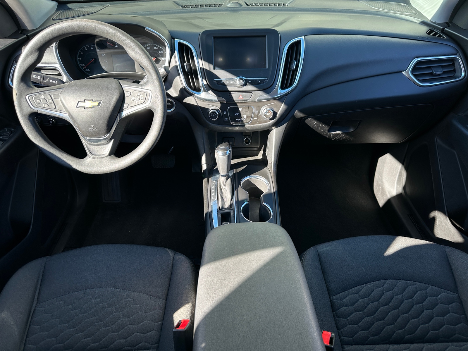 Thumbnail: 2018 Chevrolet Equinox - 3