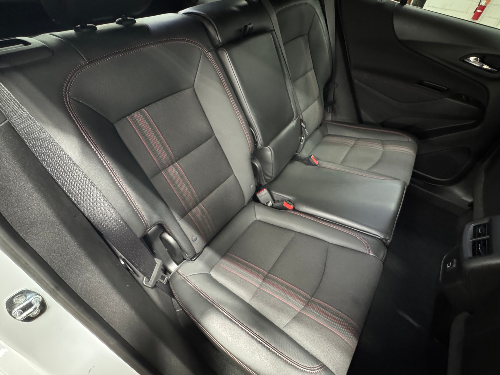 Thumbnail: 2022 Chevrolet Equinox - 6