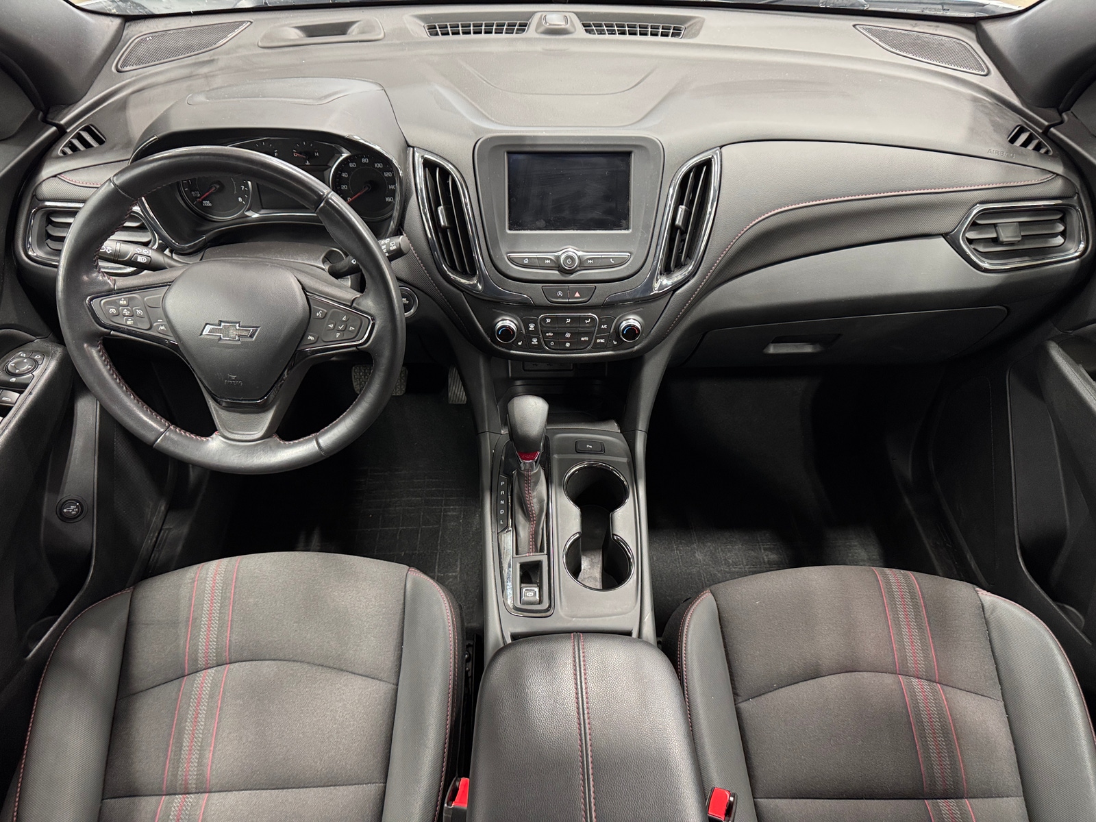 Thumbnail: 2022 Chevrolet Equinox - 3