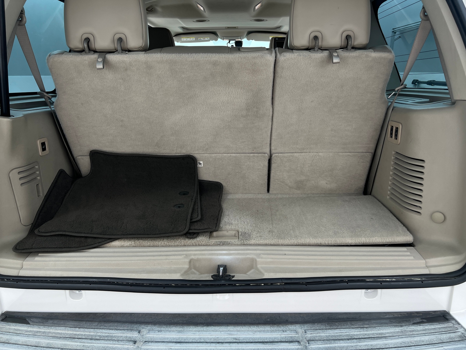 Thumbnail: 2015 Lincoln Navigator - 6