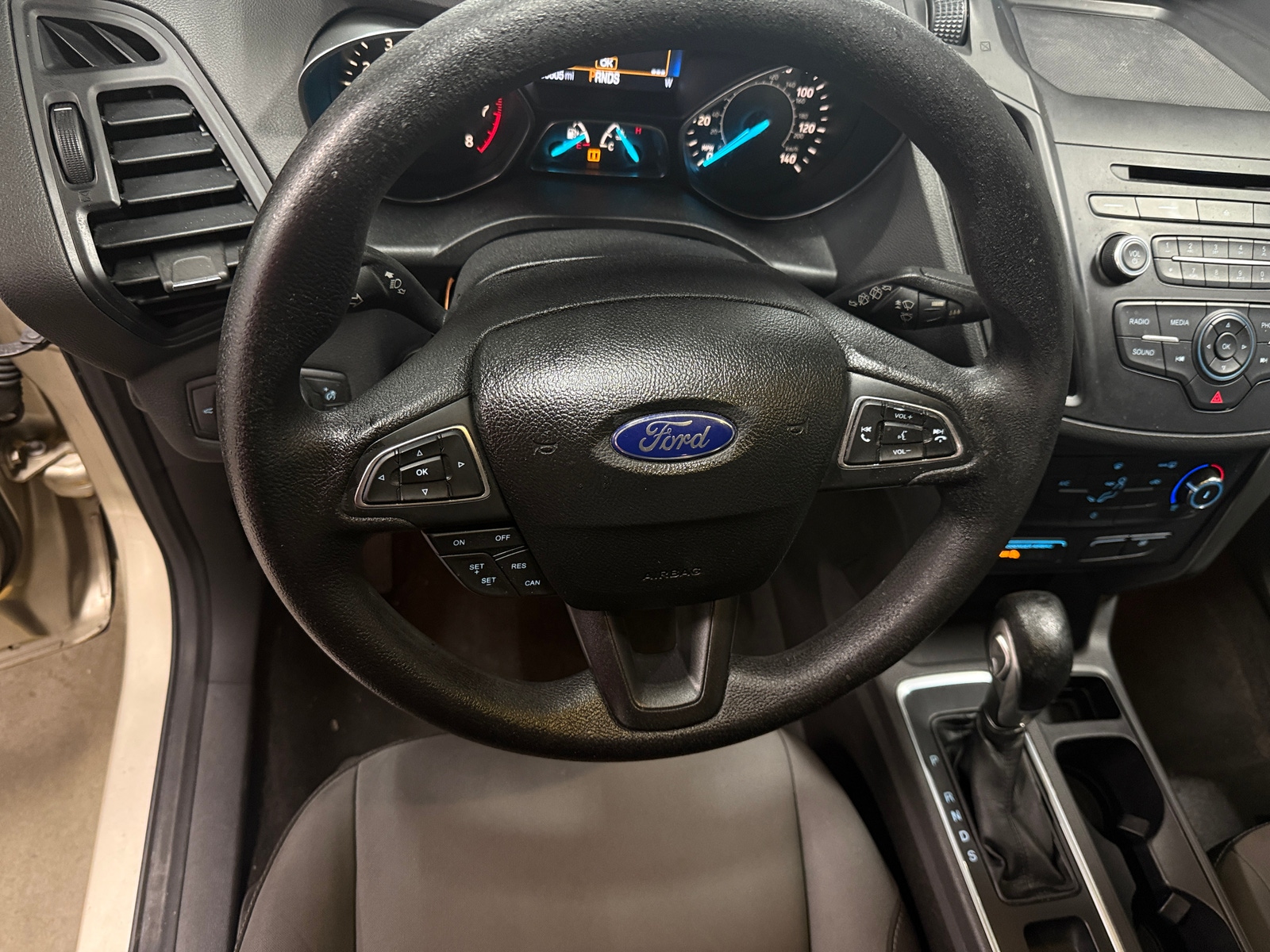 Thumbnail: 2017 Ford Escape - 5