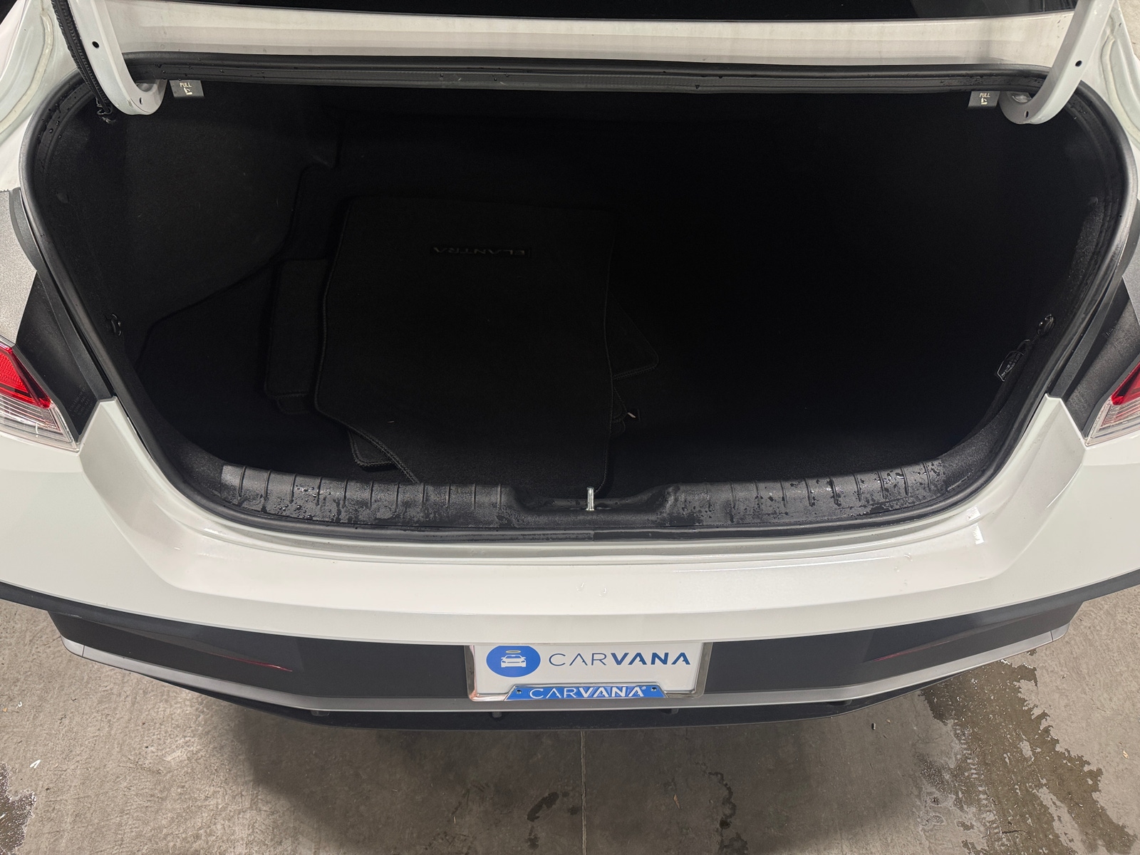 Thumbnail: 2024 Hyundai Elantra - 7